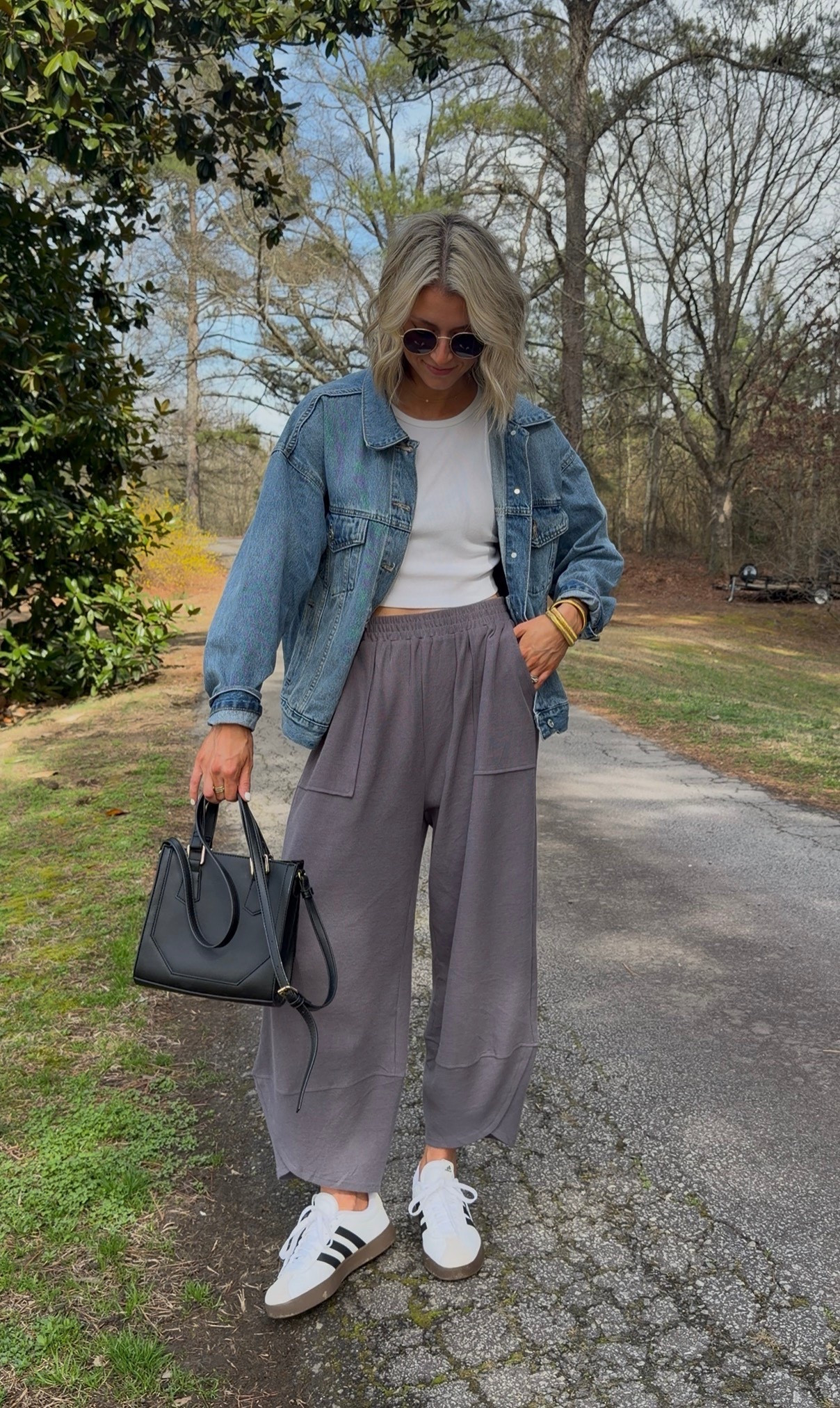This Amazon denim jacket is PERFECT!
5’8 wearing a med in the jacket and bottoms!



#LTKootd #LTKSpringSale