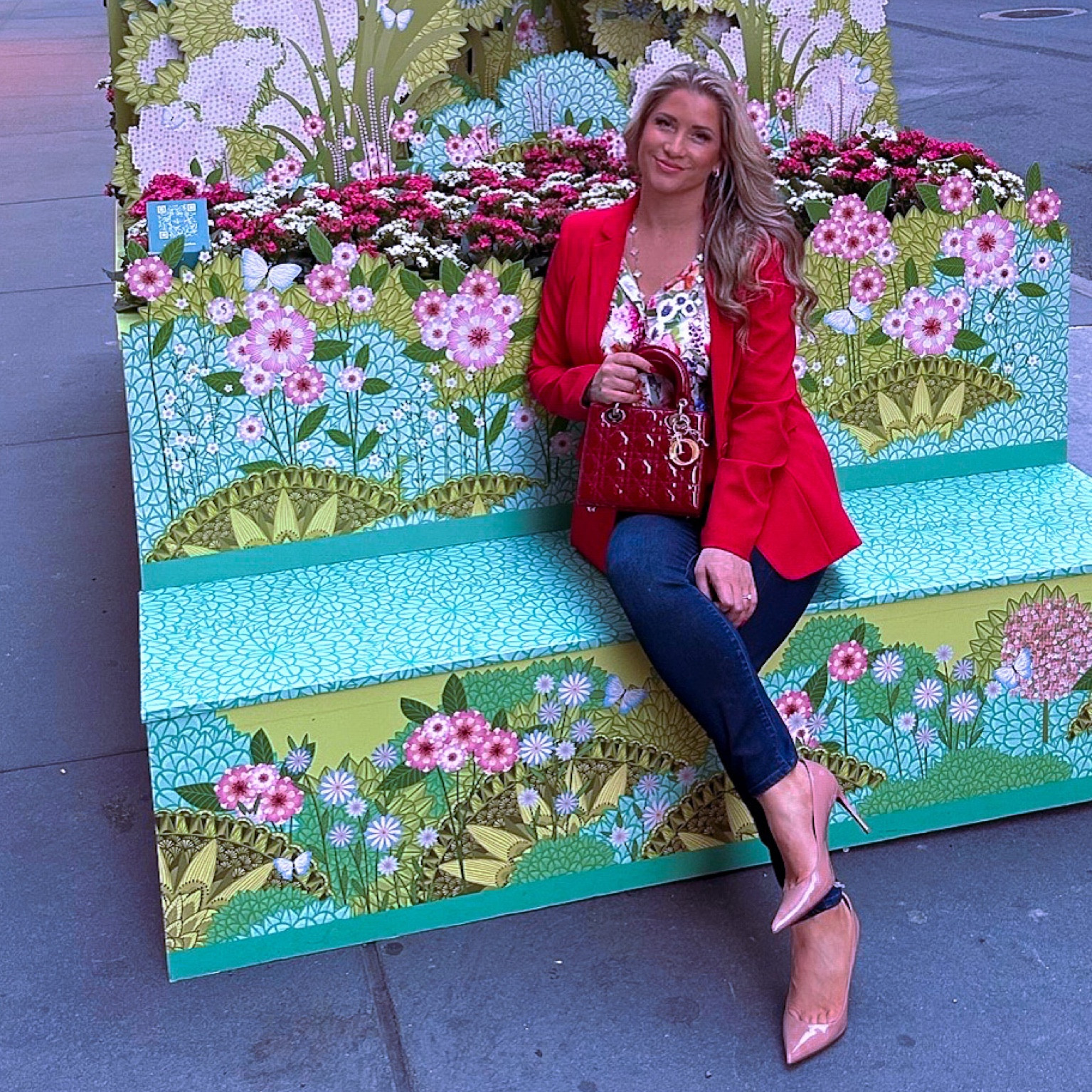This season I am in love with Floral Blouses and Blazers 🥰🌹
Blazer size M by Patricia Peppe currently on Sale
Blouse size M by Alice and Olivia currently on Sale 
Page Jeans Size 28


#LTKshoecrush #LTKFind #LTKsalealert