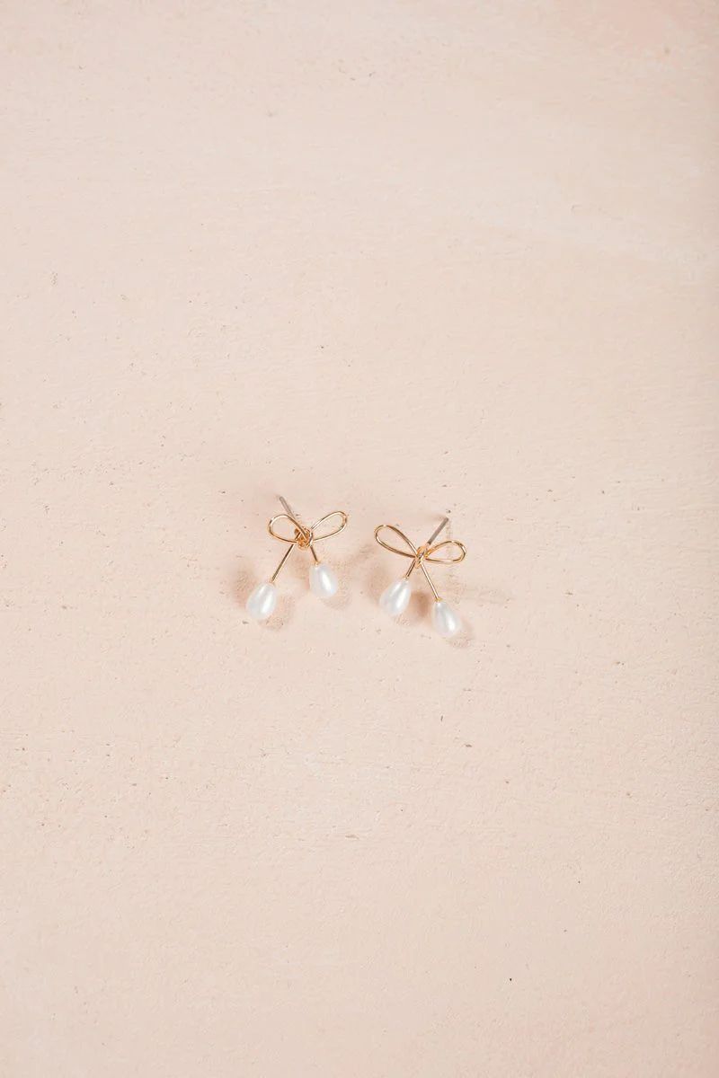 Leanne Pearl Bow Earrings | Morning Lavender