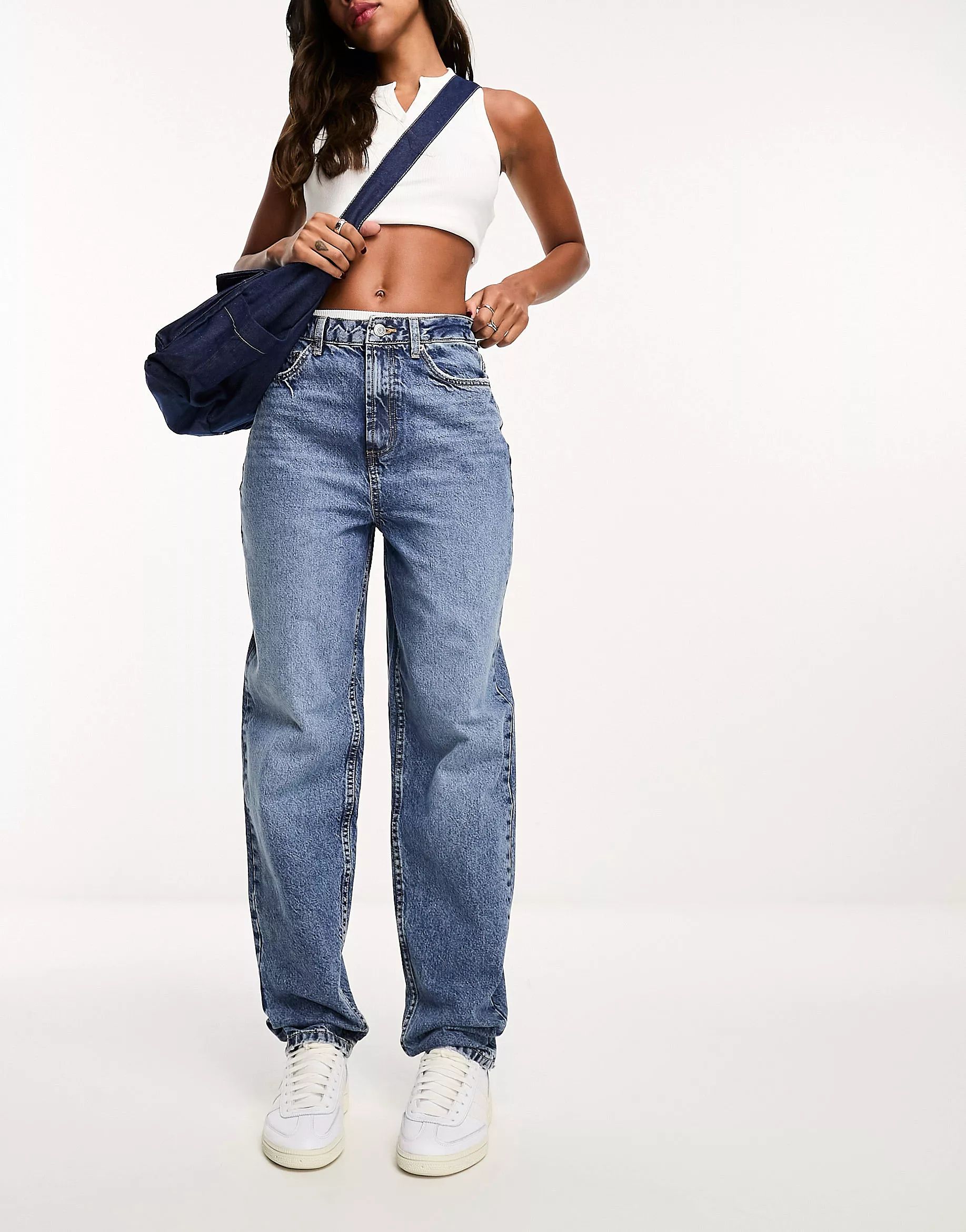 ASOS DESIGN relaxed mom jeans in mid blue | ASOS (Global)