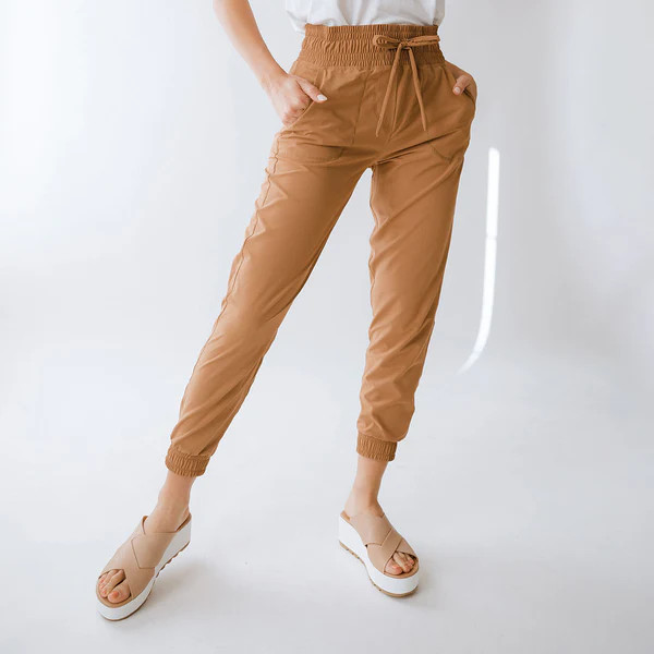 Destination Joggers, Sand | Albion Fit