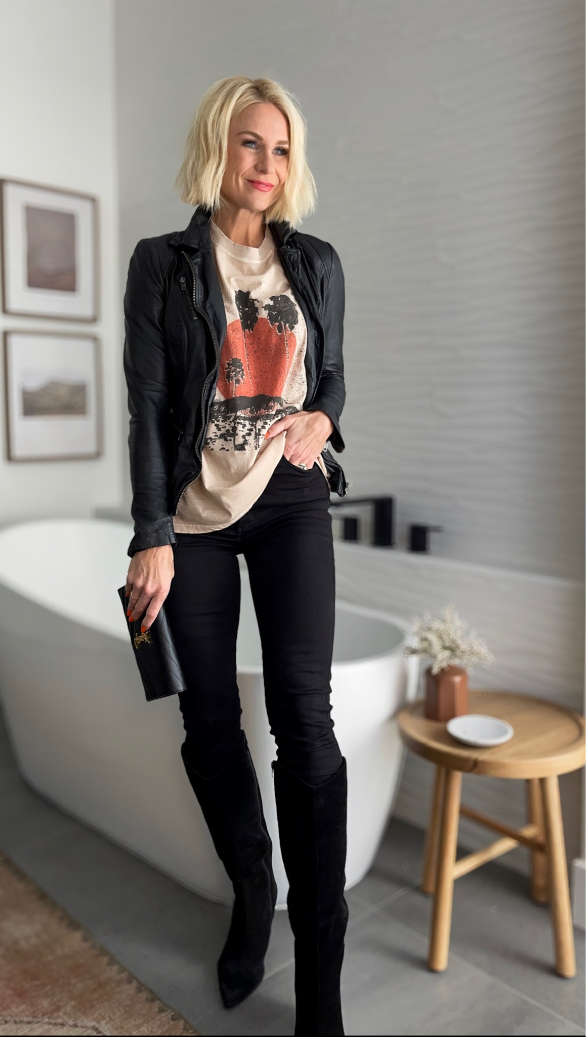 T-shirt and jeans Fall outfit! Added black boots and a moto jacket for an edgy-dressier vibe! 
Use code: BETHANY20 to get 20% off SITEWIDE. 
Sizing👇🏼
T shirt: size medium 
Jeans: size down
Jacket: runs tts
