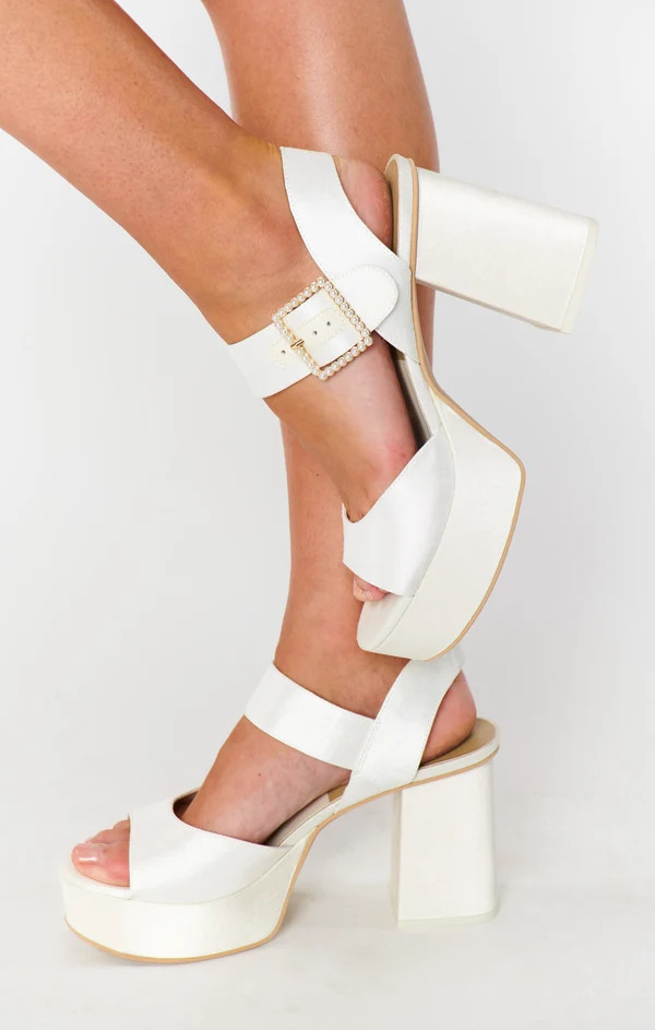 Dolce Vita Bobby Platform Heel ~ White | Show Me Your Mumu