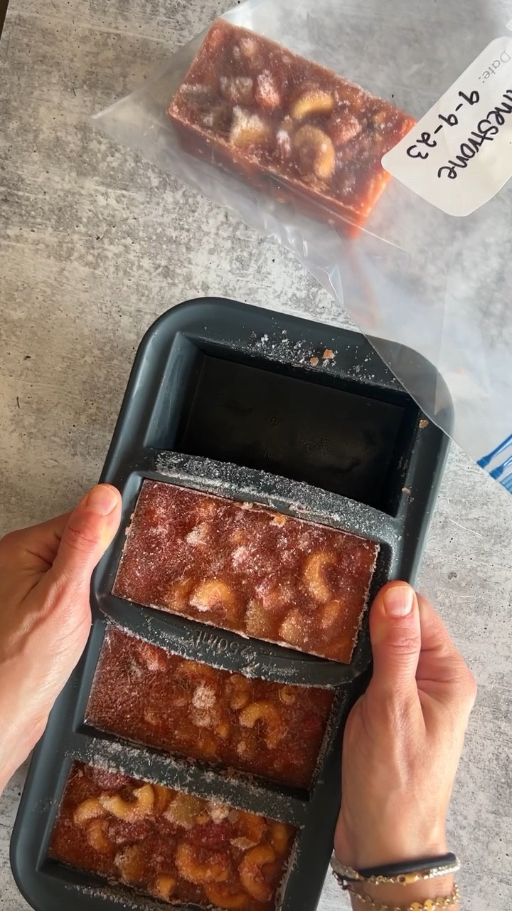 We’re big fans of Souper Cubes! They’re great for freezing individual portions of soups, stews, chilies, casseroles, leftovers, and more. 

#LTKHoliday #LTKhome