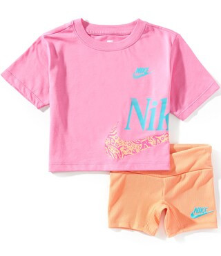 Nike Little Girls Short Sleeve Wildflower-Logo Boxy T-Shirt & Solid Biker Shorts Set | Dillard's | Dillard's