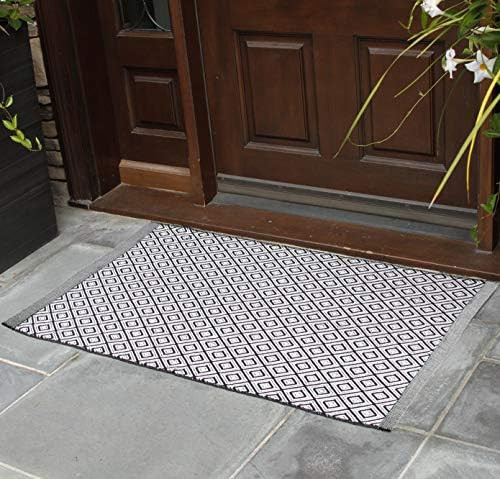 NANTA Cotton Diamond Rug Black and White Throw Rugs for Farmhouse Moroccan Geometric Woven Washable  | Amazon (US)