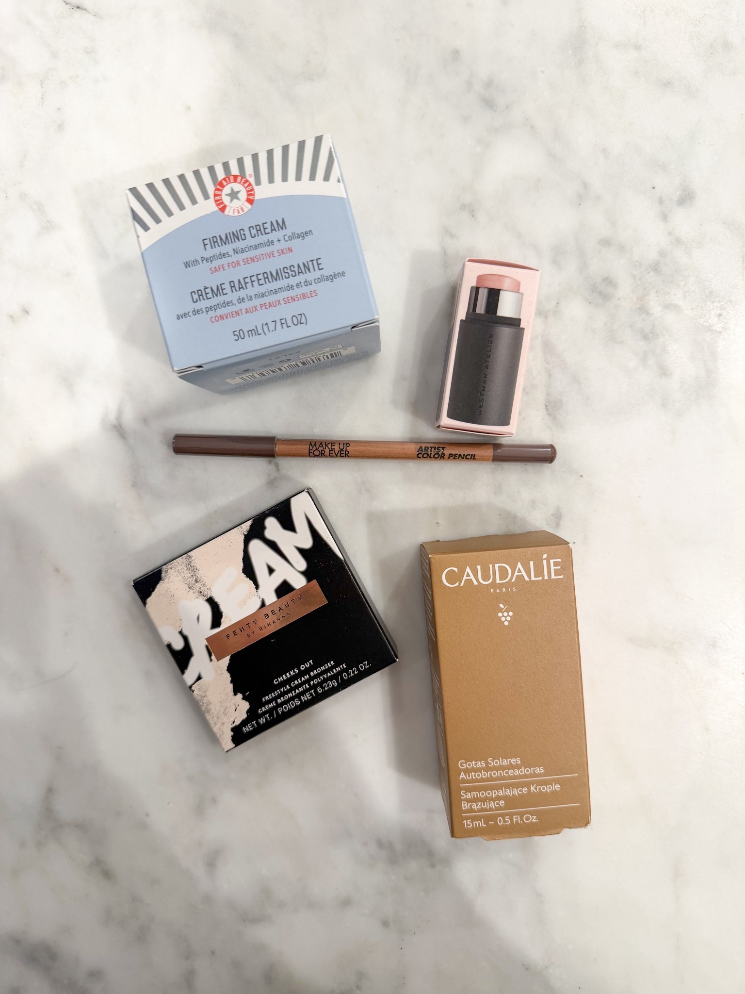 My most recent Sephora order 💋

• fenty beauty, first aid beauty, cream bronzer, make up forever, lip liner, bronzing drops 

#LTKBeauty