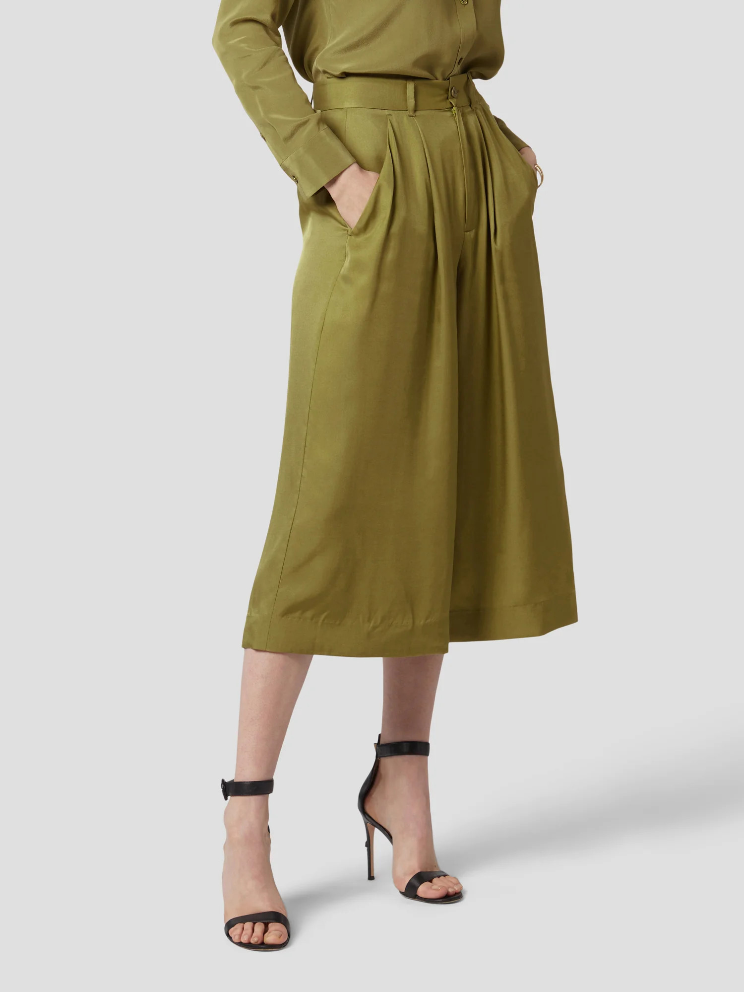 lilie trouser | Equipment