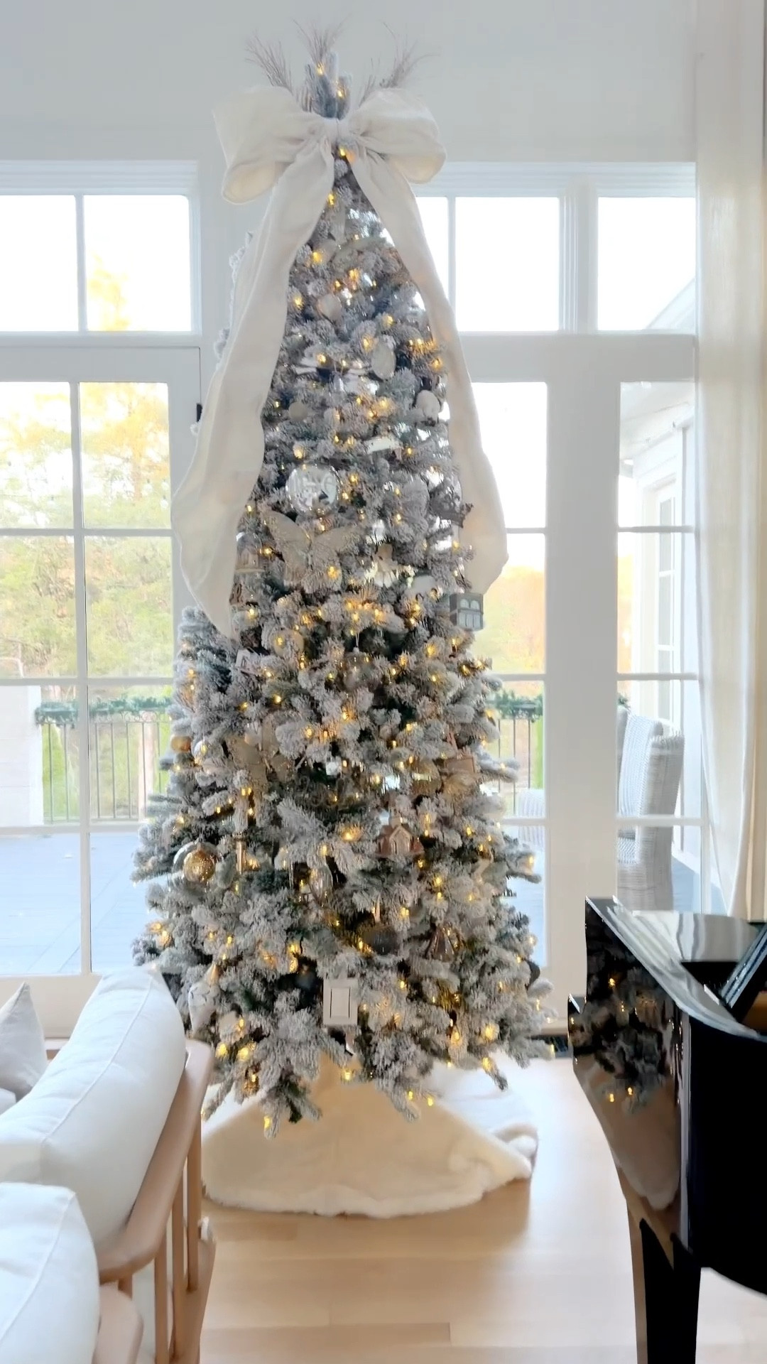 Our Christmas decor is officially up! Sharing my favorites and some similar styles for you all here. 🎄🤩

My tree is currently on sale and comes in multiple sizes, LED and unlit!

#LTKHoliday #LTKSaleAlert #LTKHome