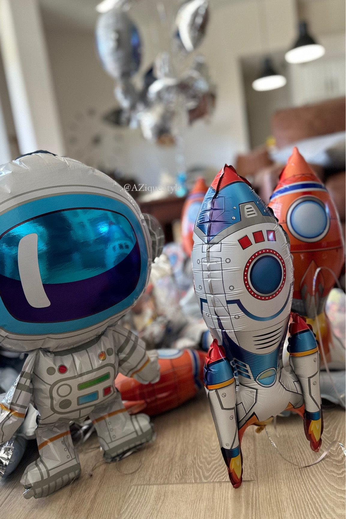 Love these foil balloons! We filled them with helium 1 day before the party and the kids played with them all day! And then two weeks after the party! Balloons are about 80 cm long, so almost height of a toddler. So much fun! #aziquestyle #babybdayparty

#LTKBaby #LTKParties #LTKKids