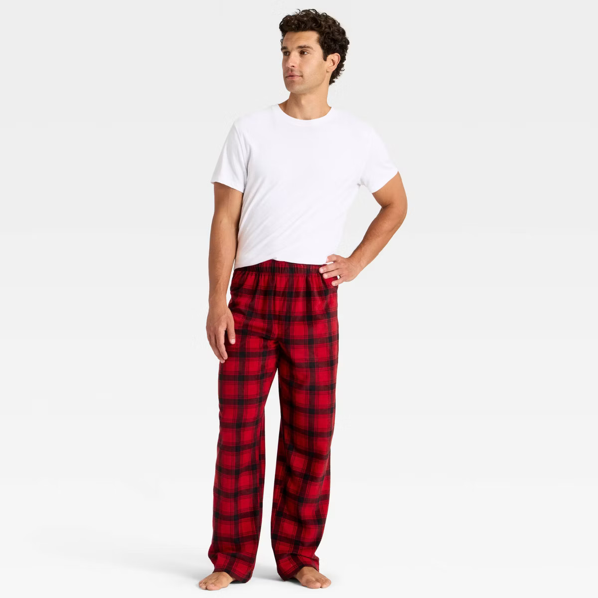 Men's Plaid Microfleece Holiday Matching Family Pajama Pants - Wondershop™ Red/Black M | Target