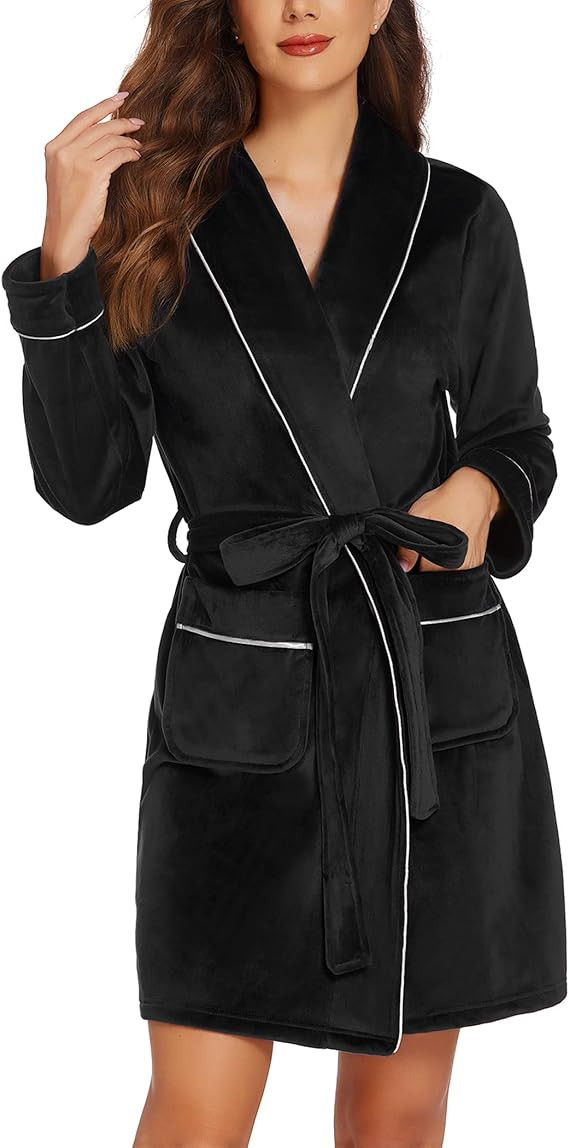 Ekouaer Womens Velvet Robe Fleece Bath Robe Warm Shower Fuzzy Bathrobe Soft Plush Spa Robe With P... | Amazon (US)