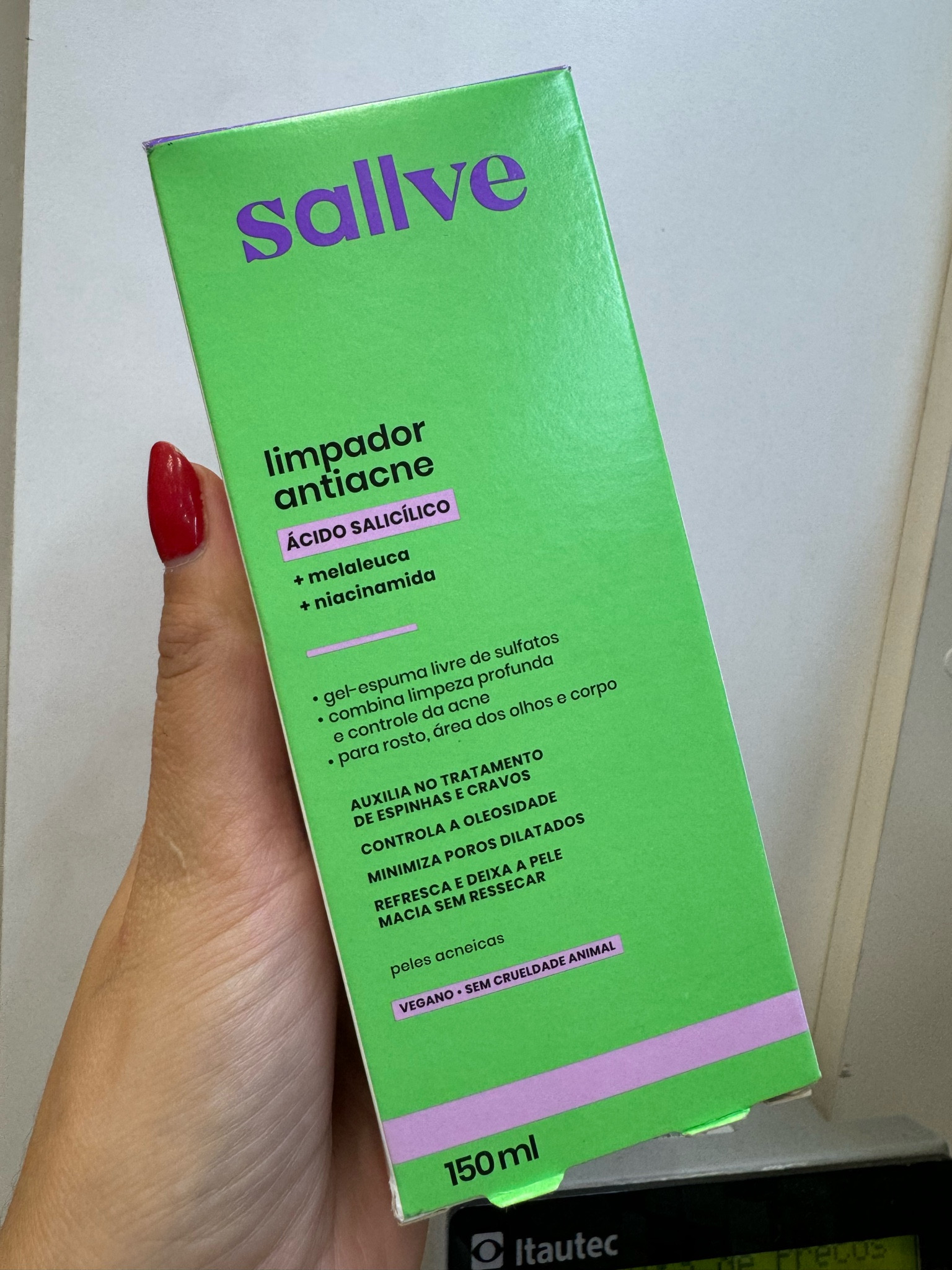 Na luta contra a pele cheia de acne? 
Sallve pensou em tudo: limpador com malaleuca e niacinamida, promove uma limpeza profunda, sem ressecar e sem sulfatos, te ajudando na  prevenção de cravos e espinhas.


#LTKbeauty #LTKbrasil #LTKwinter