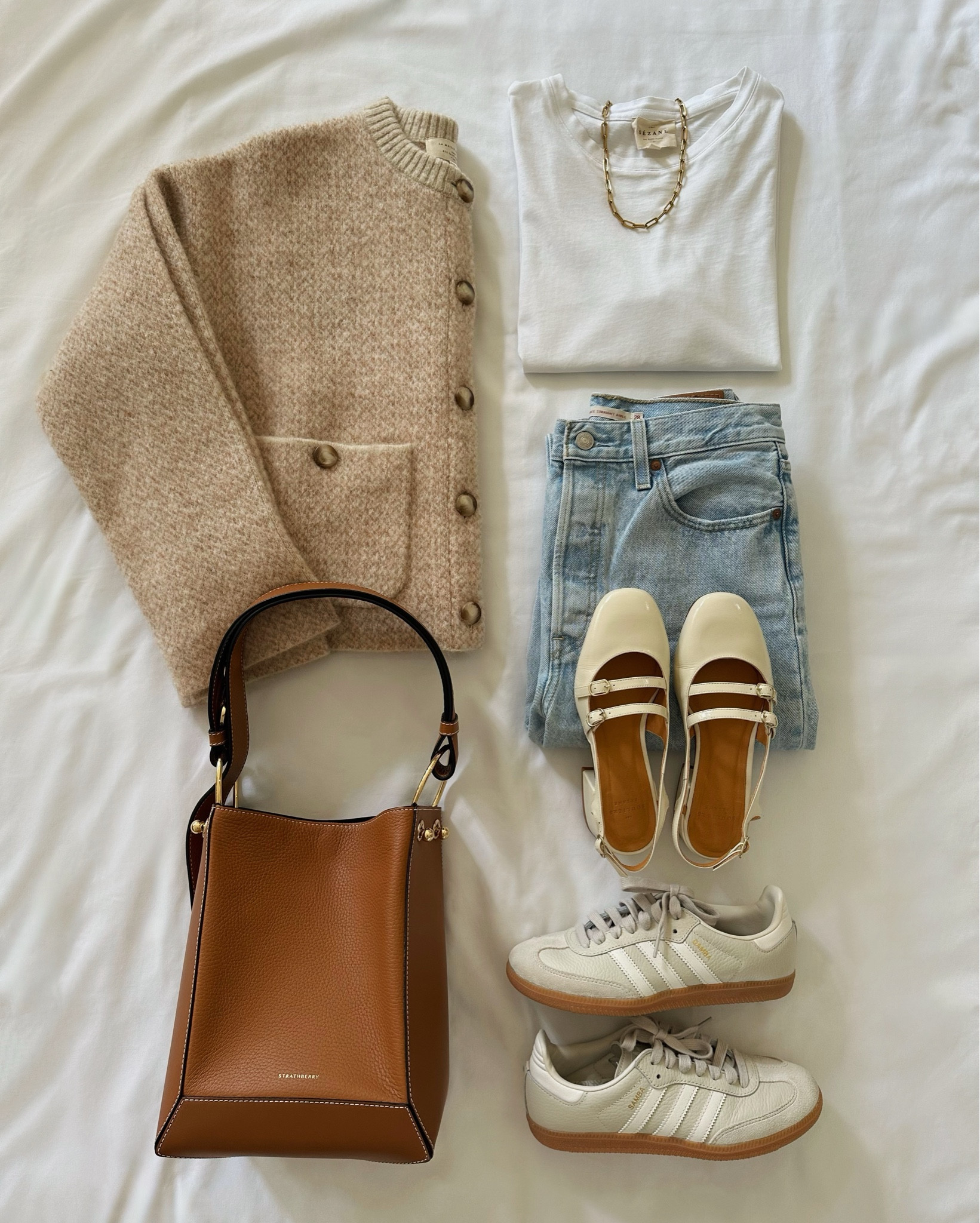 Cardigan, spring outfit, denim, spring outfit



#LTKSeasonal #LTKStyleTip