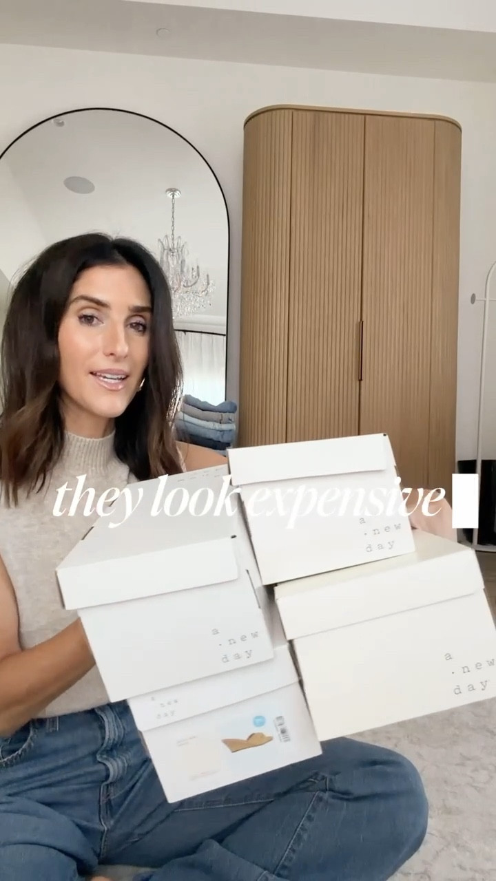 They look expensive but are under $50! These sandals all run true to size @Target  #springsandals #sandals #targetfinds

#LTKSeasonal #LTKootd #LTKgrwm