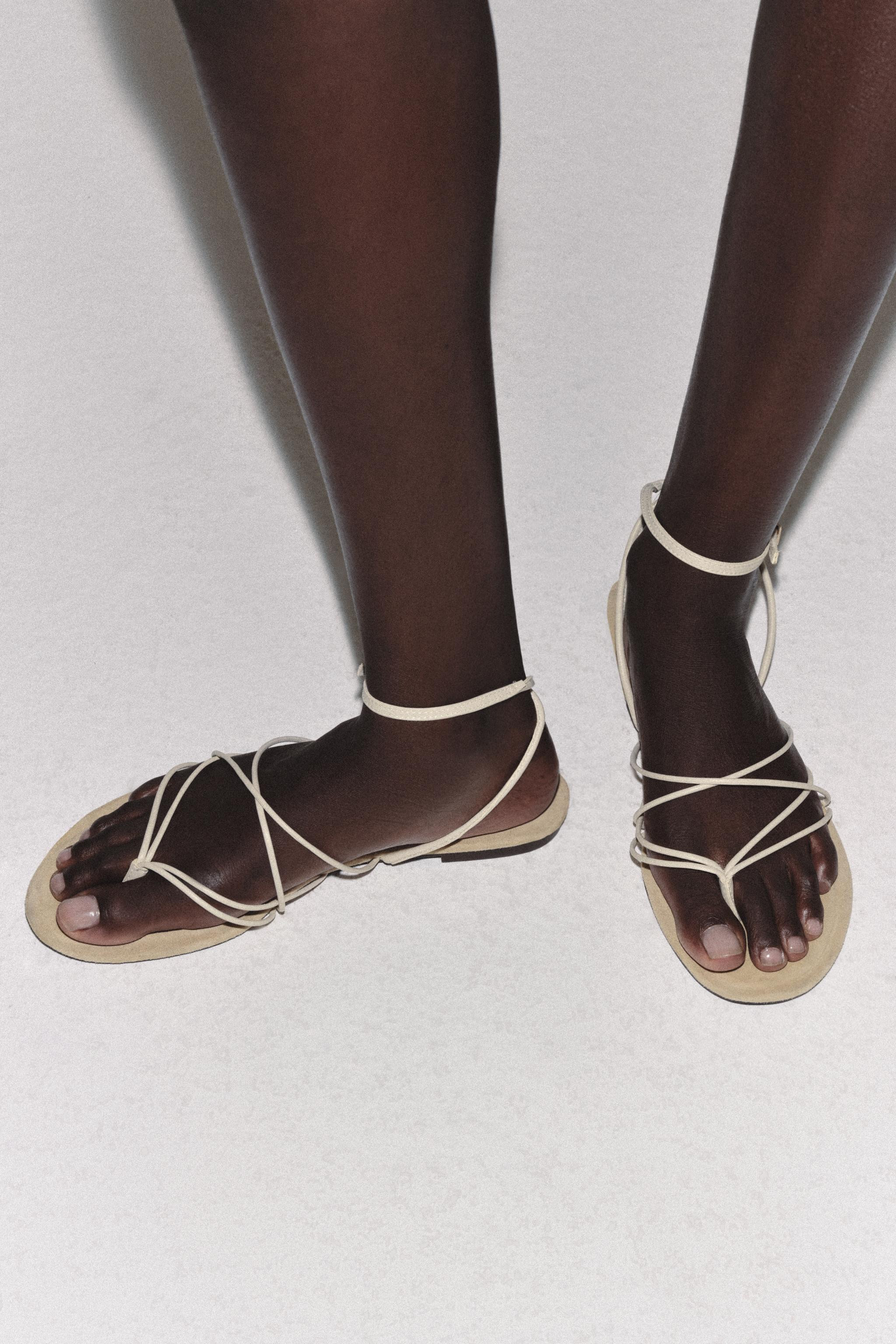 STRAPPY LEATHER FLAT SANDALS | Zara Canada