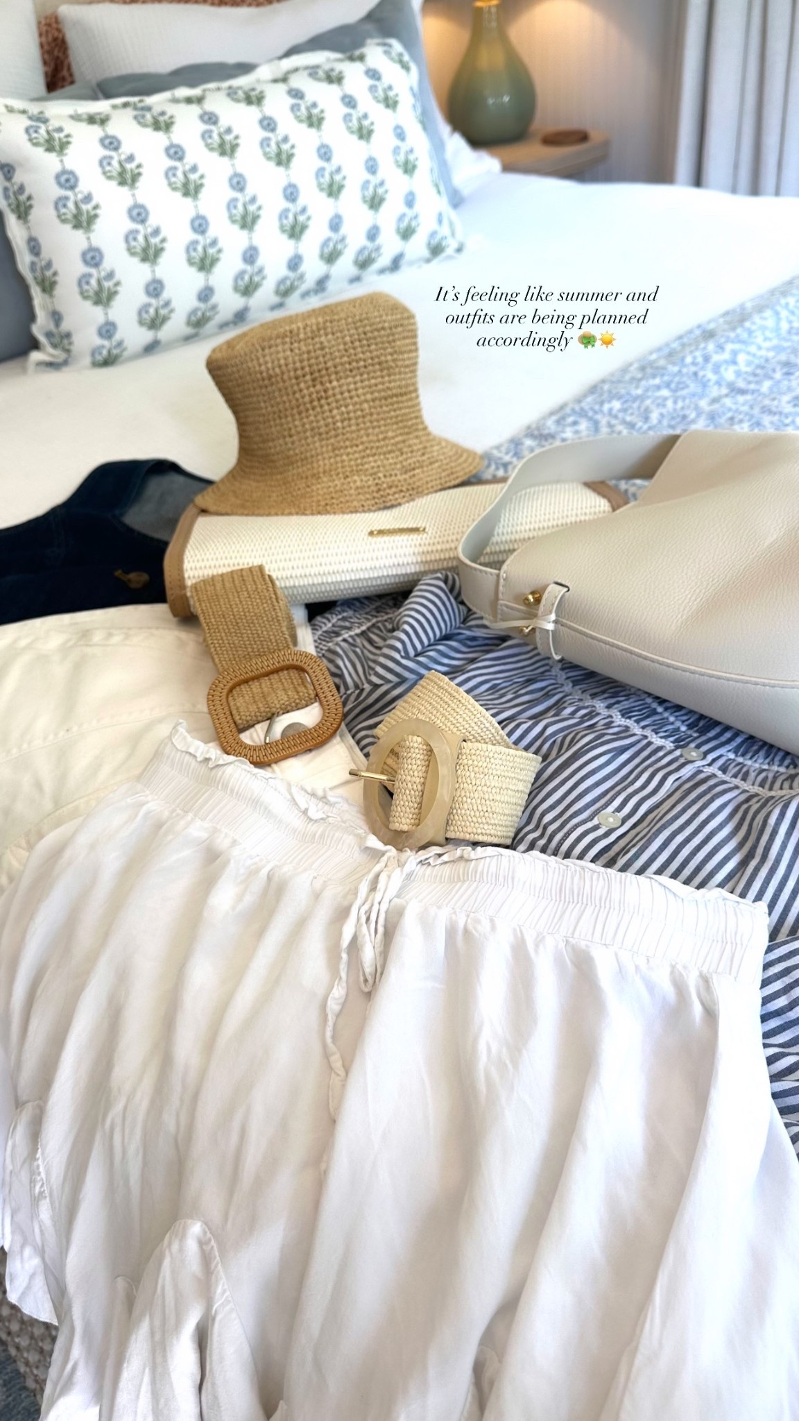 It’s feeling like summer and outfits are being planned accordingly 👒☀️