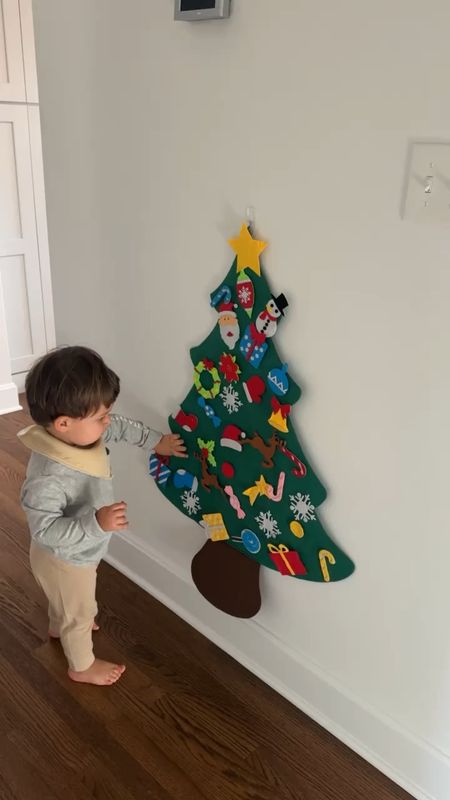 How fun is this felt tree! 

Toddler toys - toddler Christmas - toddler lifestyle - Christmas gifts for toddlers

#LTKGiftGuide #LTKHoliday #LTKSeasonal