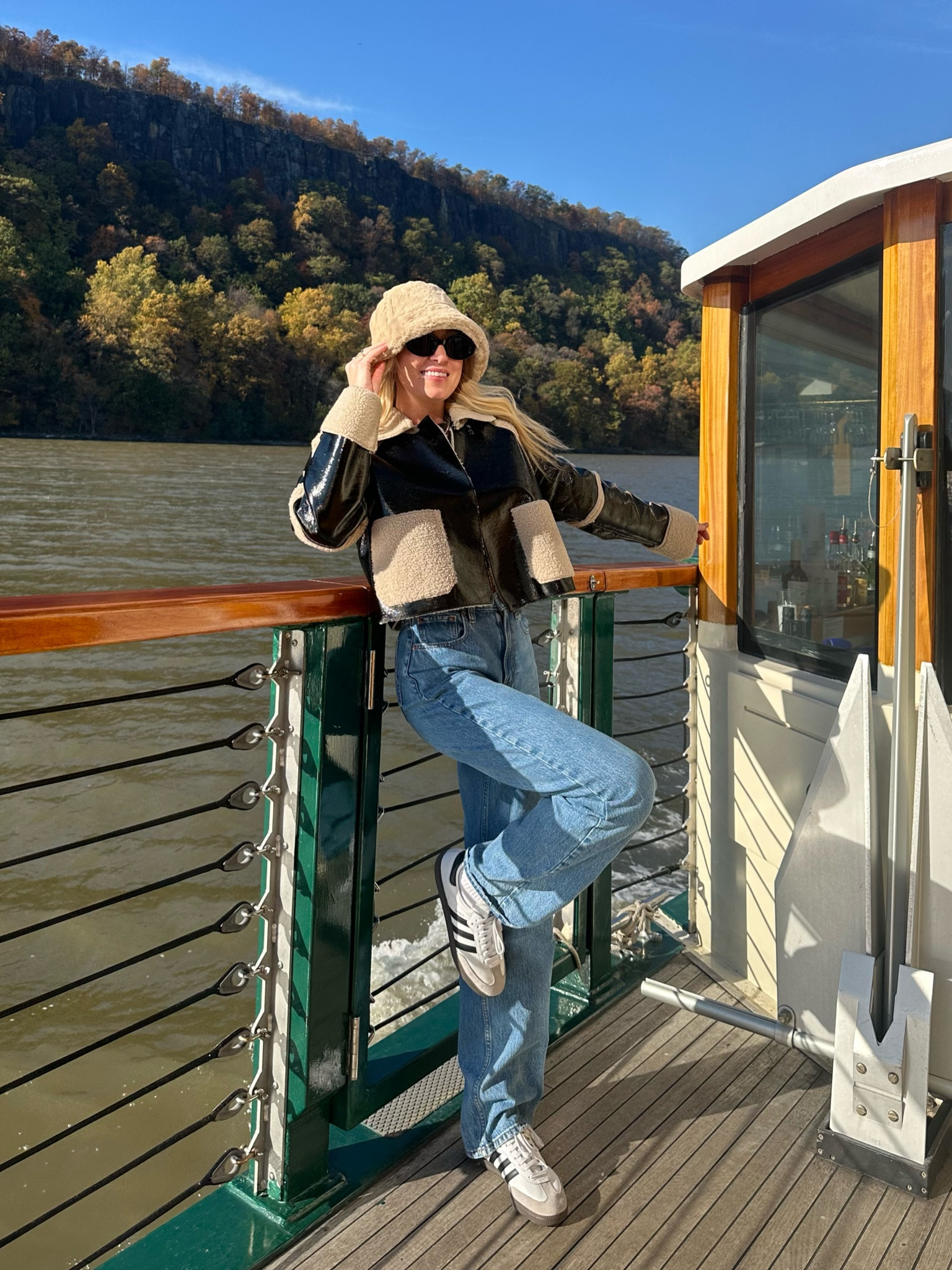 Wearing size small jacket 
Size 24long denim
Sambas - check sizing chart (run tts) 

#LTKSeasonal #LTKfindsunder100