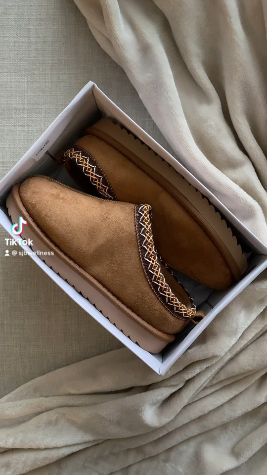 ugg tasman slipper dupes!! 🫶🏽

#LTKfit #LTKFind #LTKstyletip