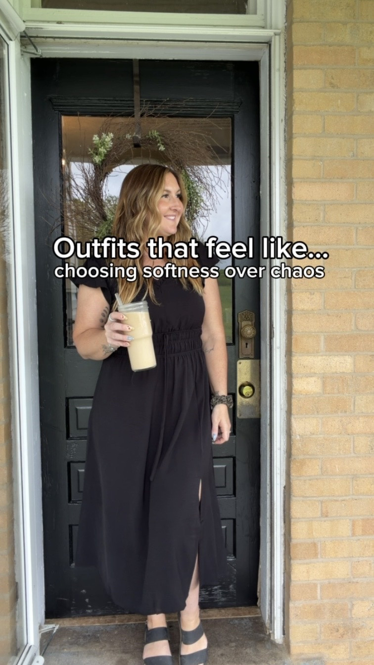 outfits that feel like getting little pieces of yourself back 🤍

the older i get, the more i care about how clothes FEEL instead of just how they look

slow mornings, quiet confidence, and romanticizing ordinary life lately >>