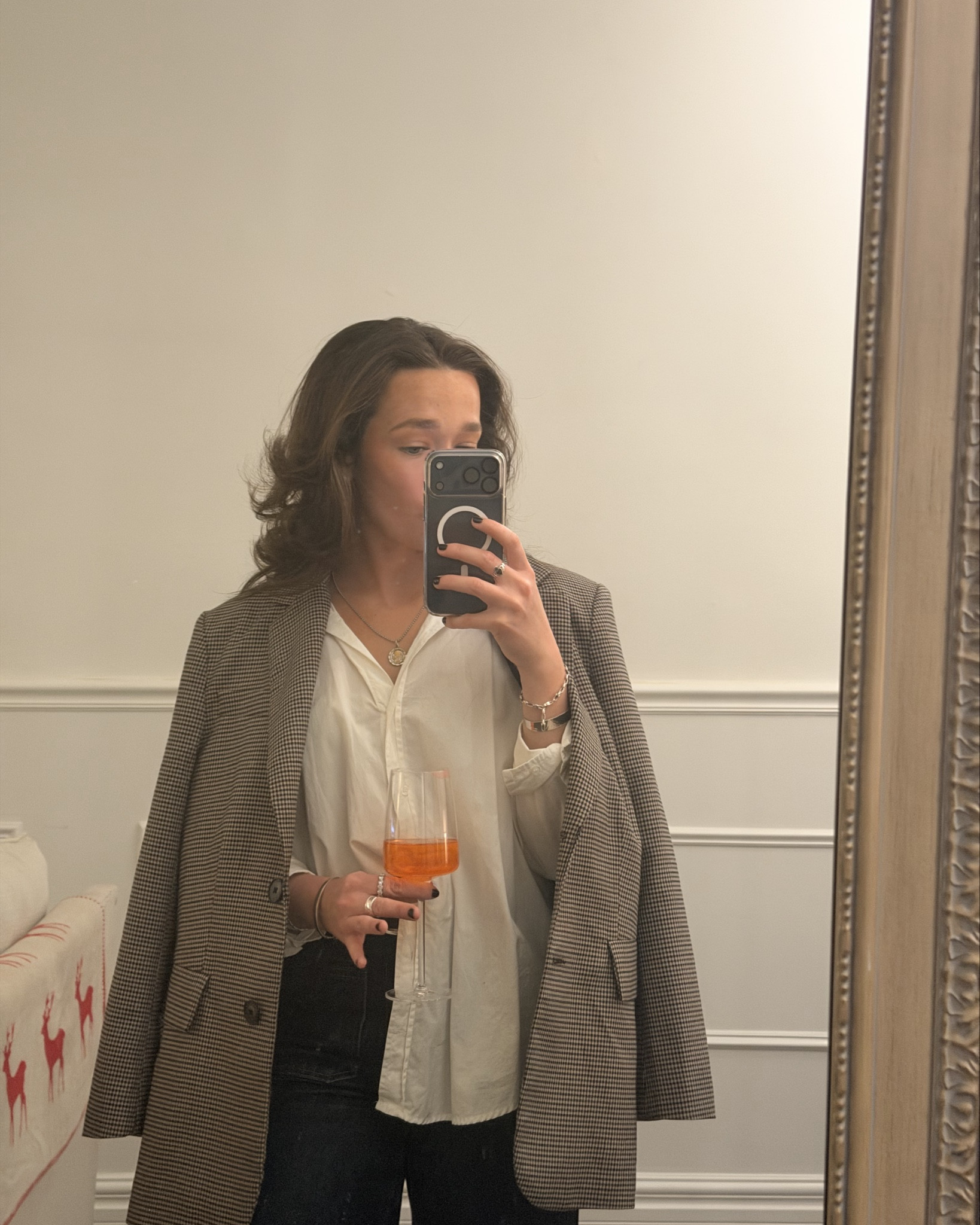 Dinner and drinks outfit! Blazer is old Vici but I linked some similar ones and jeans are old wilfred from Aritzia ❣️

@VICI @Aritzia 

#LTKBeauty #LTKdayinmylife