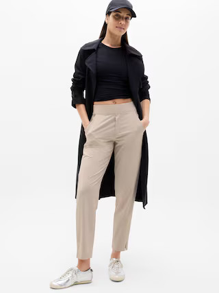 Brooklyn Mid Rise Ankle Pant | Athleta