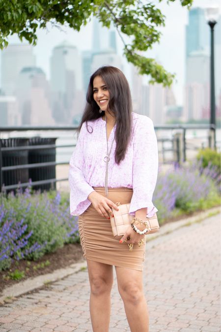 The pink blouse is on sale with the code ‘MOM'

#LTKGiftGuide #LTKStyleTip #LTKFindsUnder100