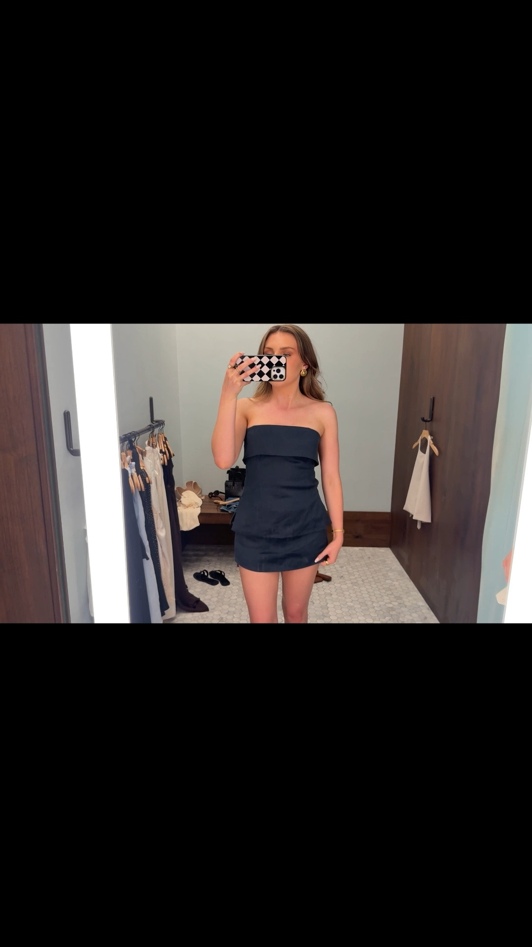 I visited Aritzia today and I just had to show you this gorgeous linen co-ord for summer! I filmed this for the vlog - so apologies that it’s a landscape video 🫶🏼

#LTKuk #LTKsummer