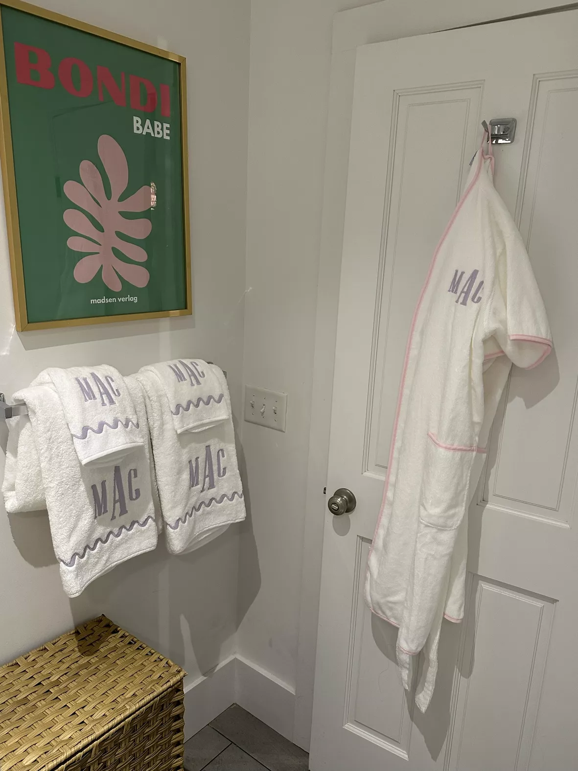 Spring Wave Hang Towel Spring Wave Hang Towel