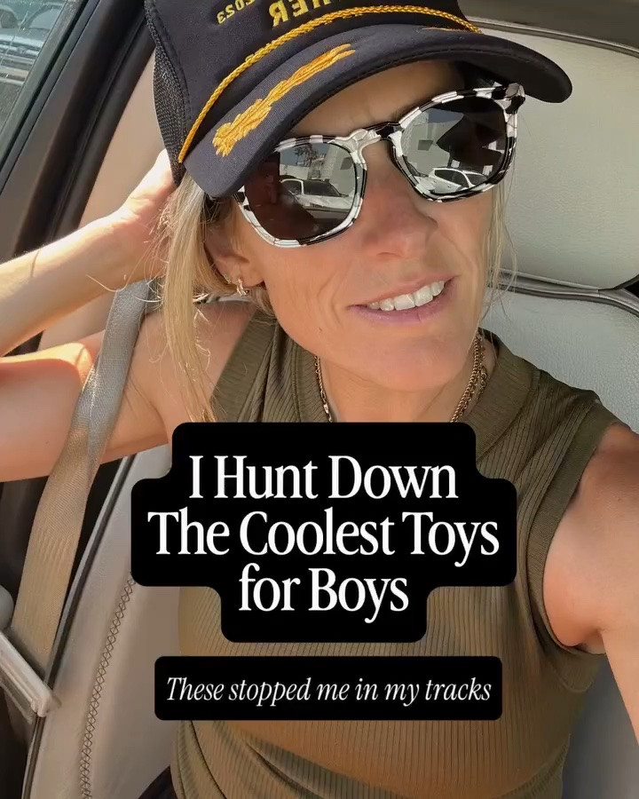 As a mom of four boys and self proclaimed toy tester, I have a feeling your boys are going to love these awesome gift ideas.
.
Comment COOL and I’ll DM all the links straight to your inbox. You can also just tap the link in my bio. 
.
#screenfreekids #giftsforboys #boymom #boystoys #giftsforkids