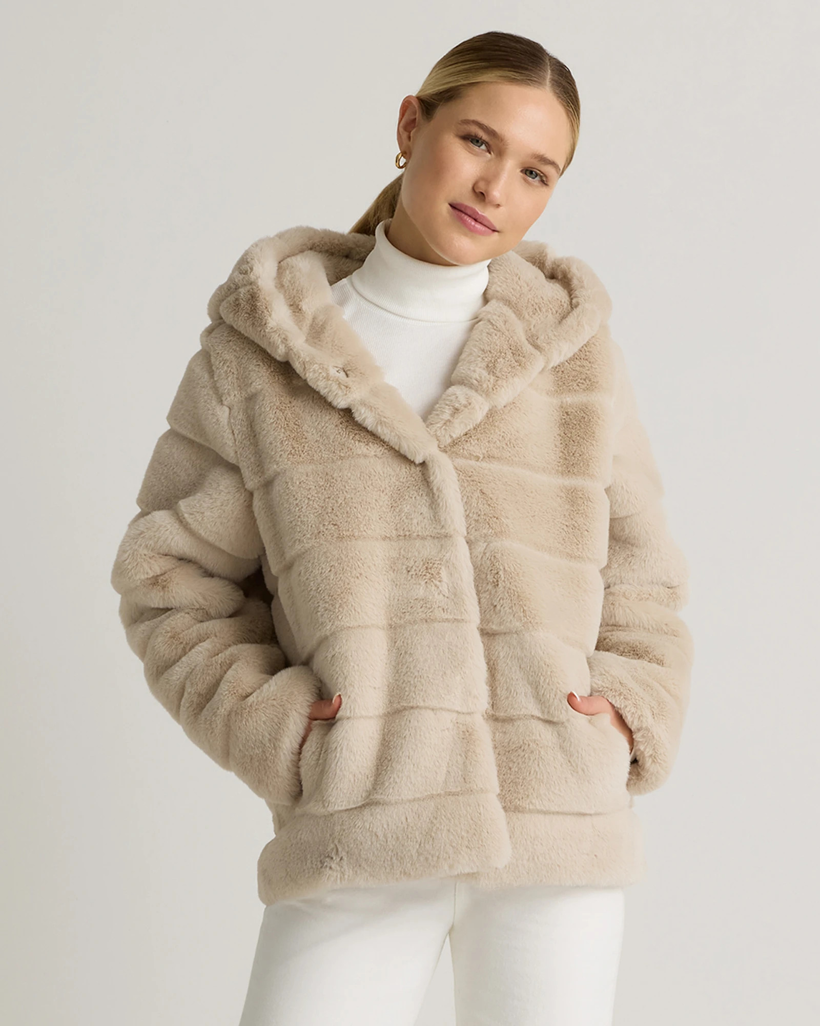 Quince | Women's Hooded Faux Fur Jacket in Black, Size XS, Recycled Polyester | Quince