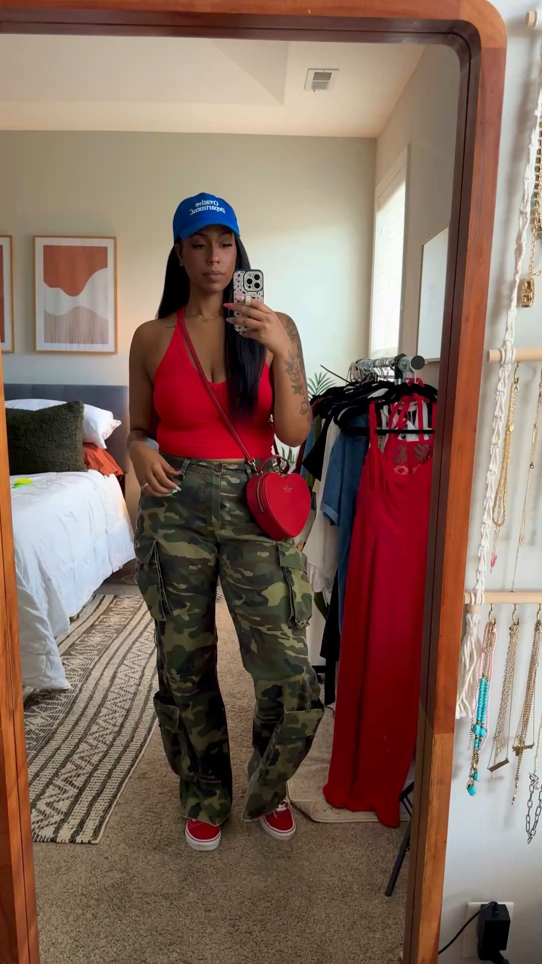 Juneteenth Outfit Ideas

My camo pants are from fashion nova so I can’t link them. They are the level up camo cargo pants. I have an XL but the waist had been taken in and I let out the hem for more length.

#LTKgrwm #LTKootd #LTKTall