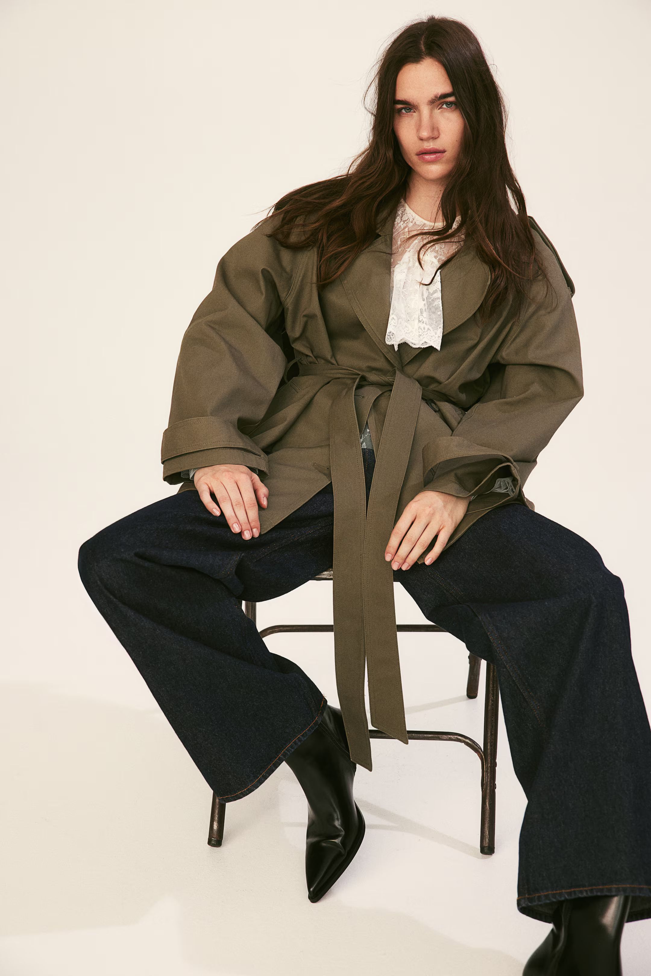 Short trench coat | H&M (UK, MY, IN, SG, PH, TW, HK)