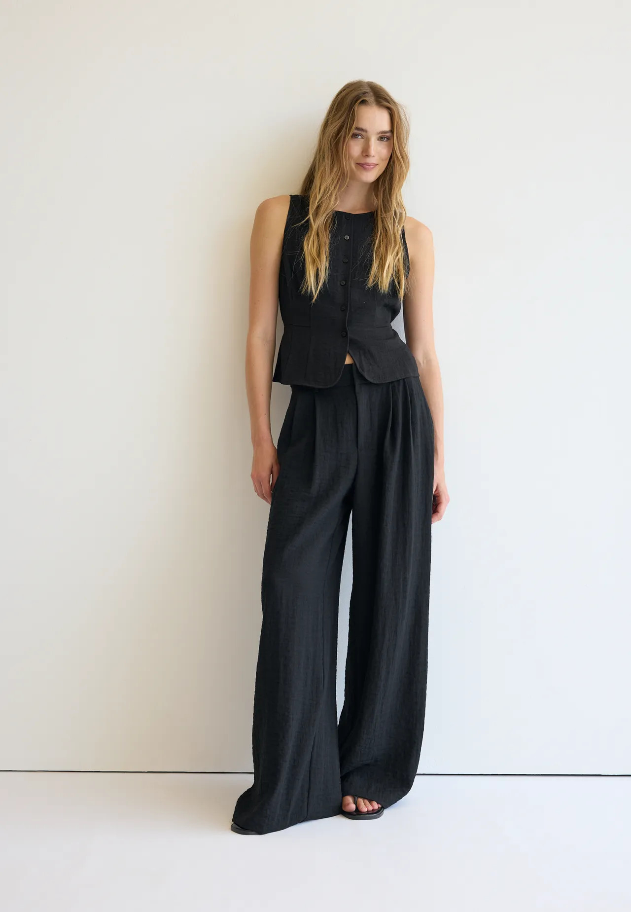 Rustikale Wide-Leg-Hose - Dressy f\u00fcr Damen | Stradivarius Deutschland | Stradivarius DE