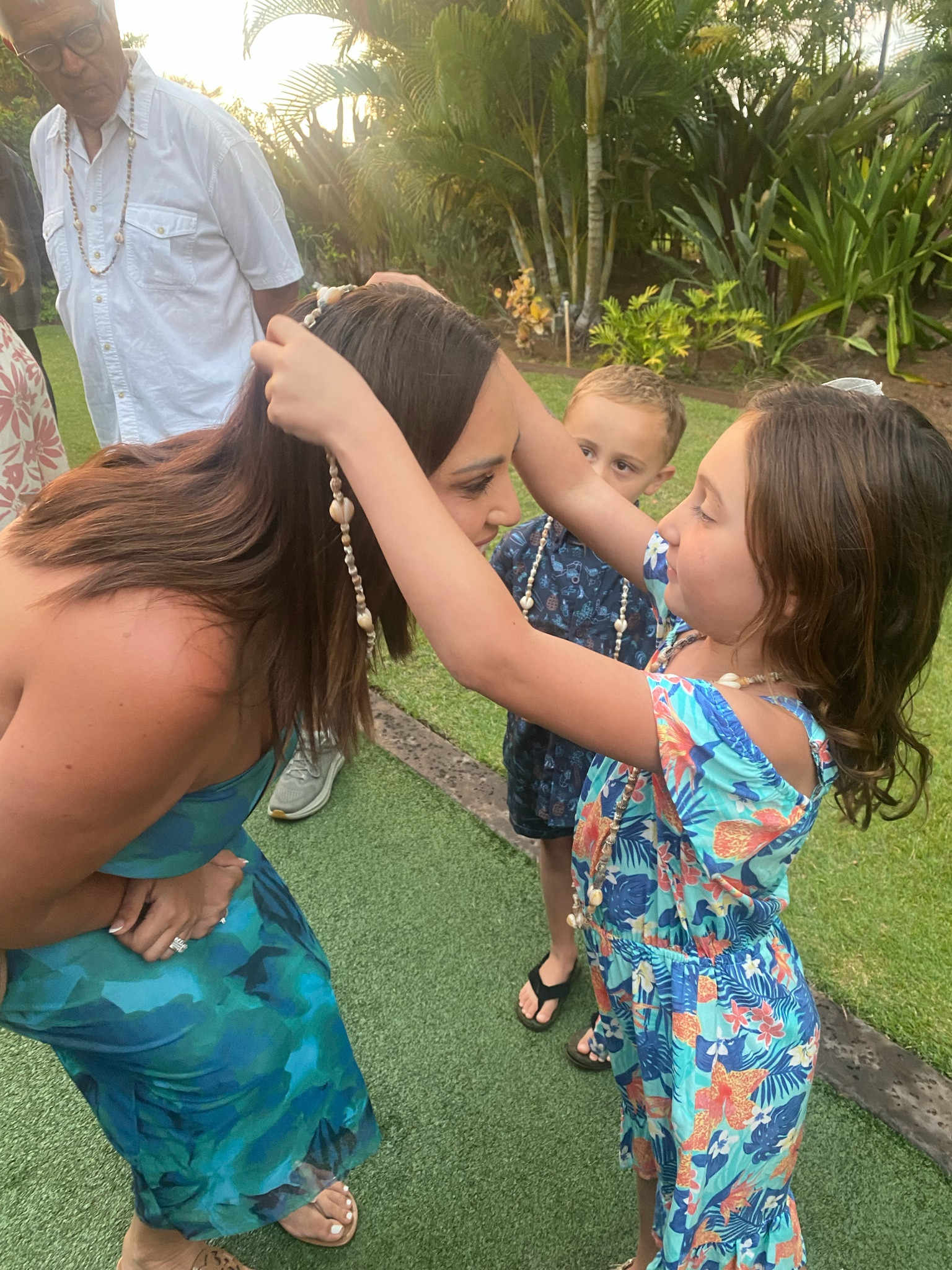 Hawaii Vacation Dress for women and girl 

#HawaiiVibes #BeachReady #IslandChic #VacationStyle #TropicalFashion #HawaiiBound #SunshineDress #TravelFashion #IslandLife #AlohaSpirit

#LTKTravel #LTKFamily #LTKKids