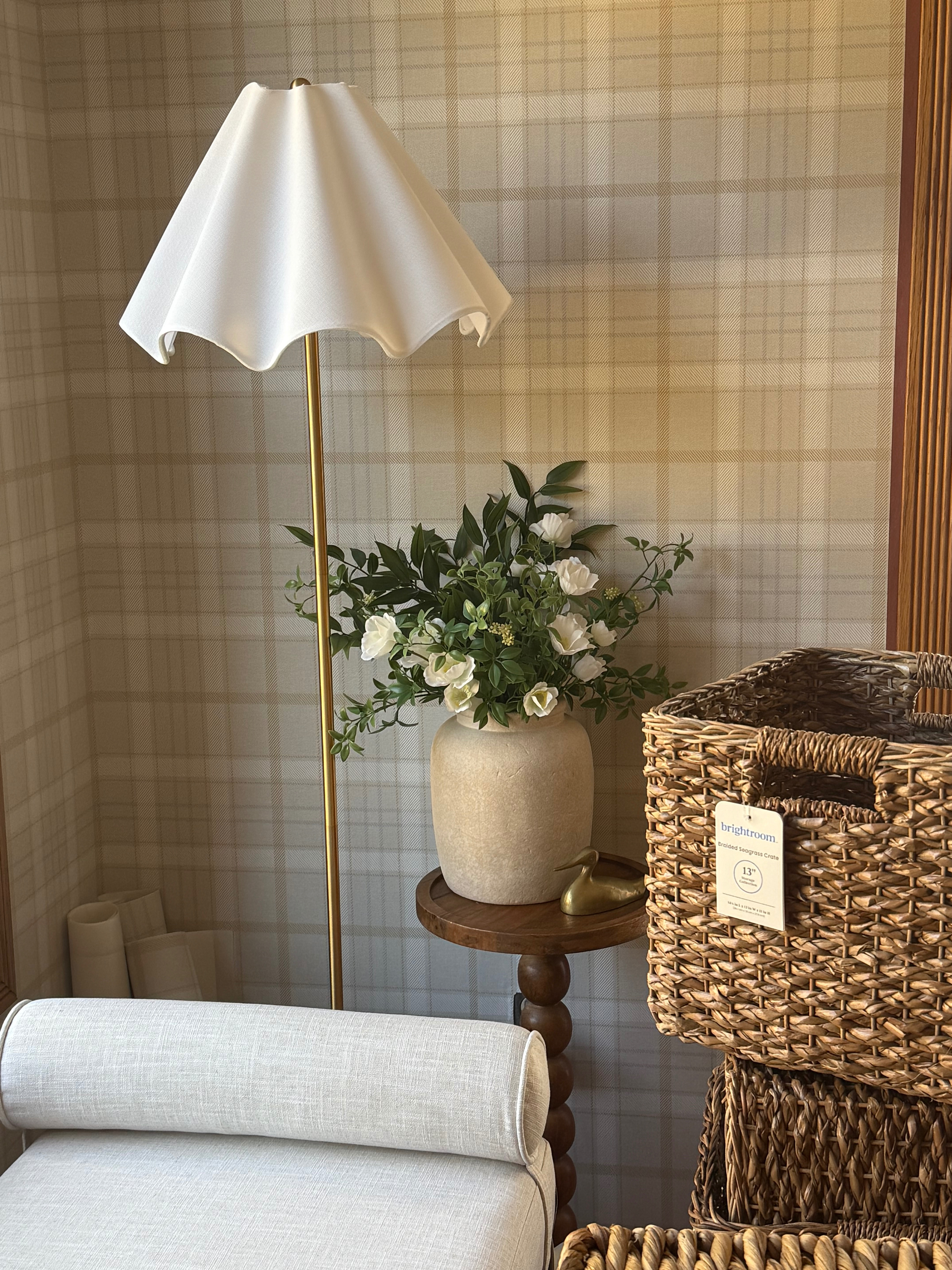 Lamp, Plaid, and Cozy Obsessed 😍

#amazon #target #spring #entryway 

 #LTKSpringSale #LTKHome #LTKFindsUnder100