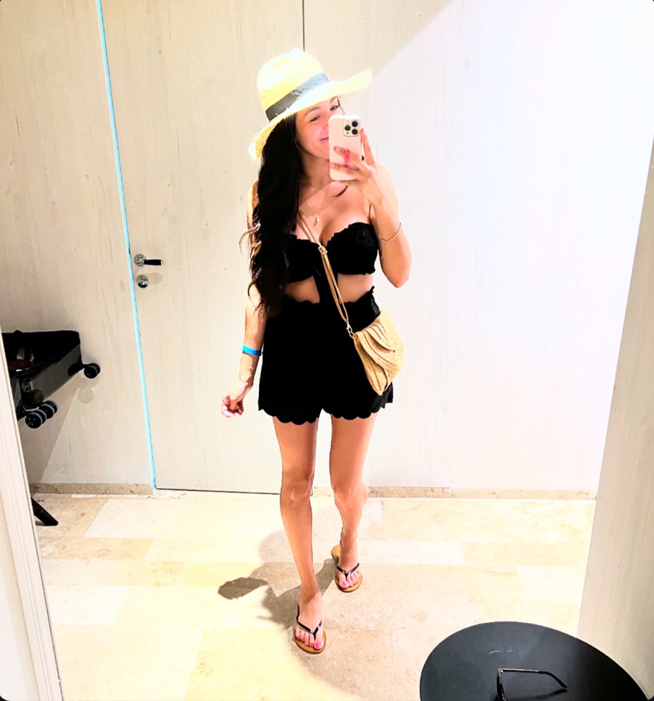 Very demure, very mindful, very cutesy ☺️ Oh and look how cute my set from SHEIN is! 