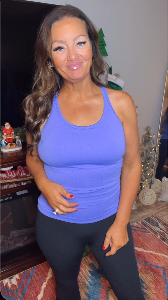 The look of Lulu, without the price tag! Built in bra. #lululookforless #tanktop #workoutclothes #gymclothes 

#LTKSaleAlert #LTKMidsize #LTKActive