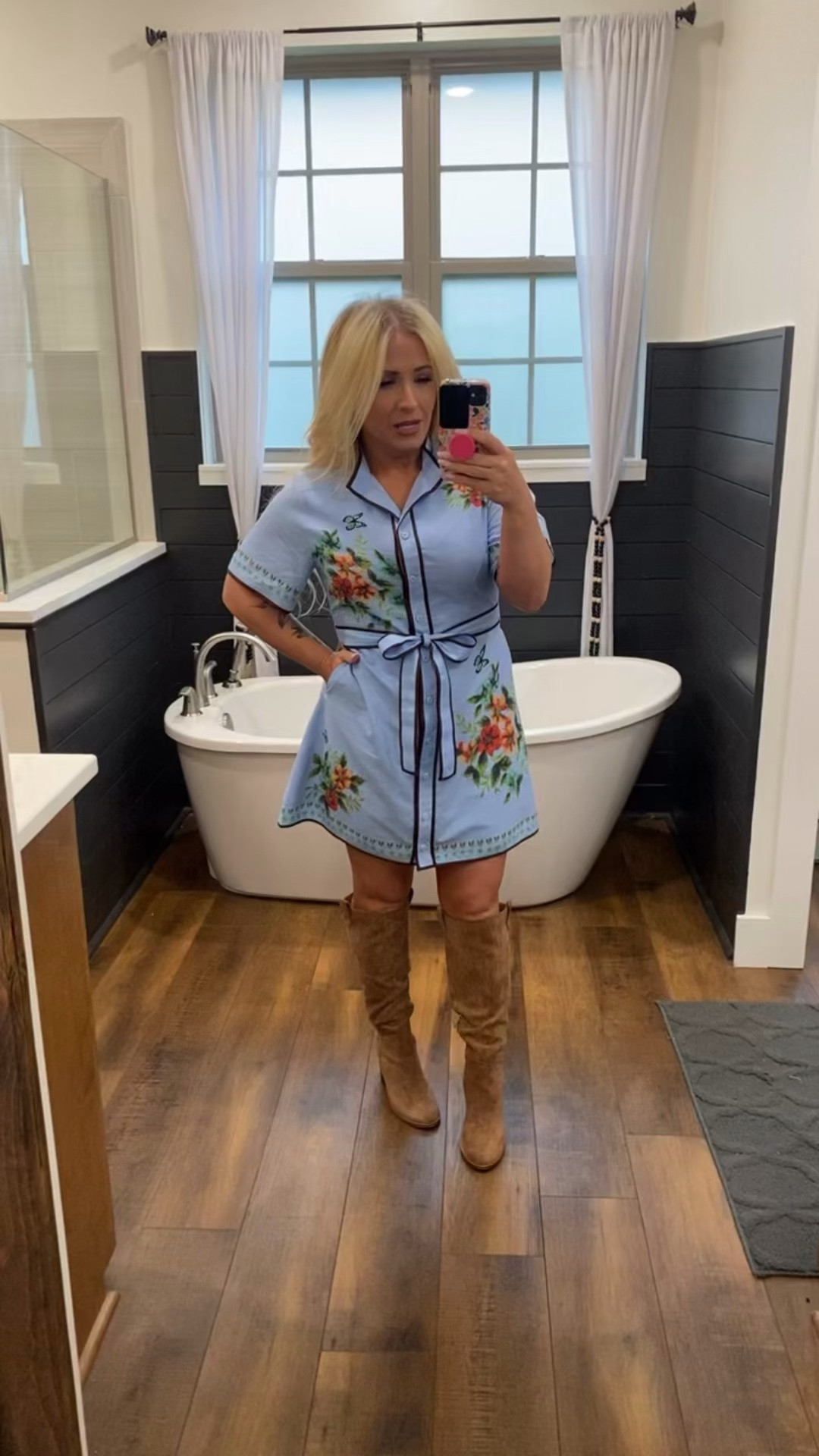 The CUTEST spring dress. Comes in three colors. Lined. Runs tts.

#LTKOver40 #LTKSpringSale #LTKPetite