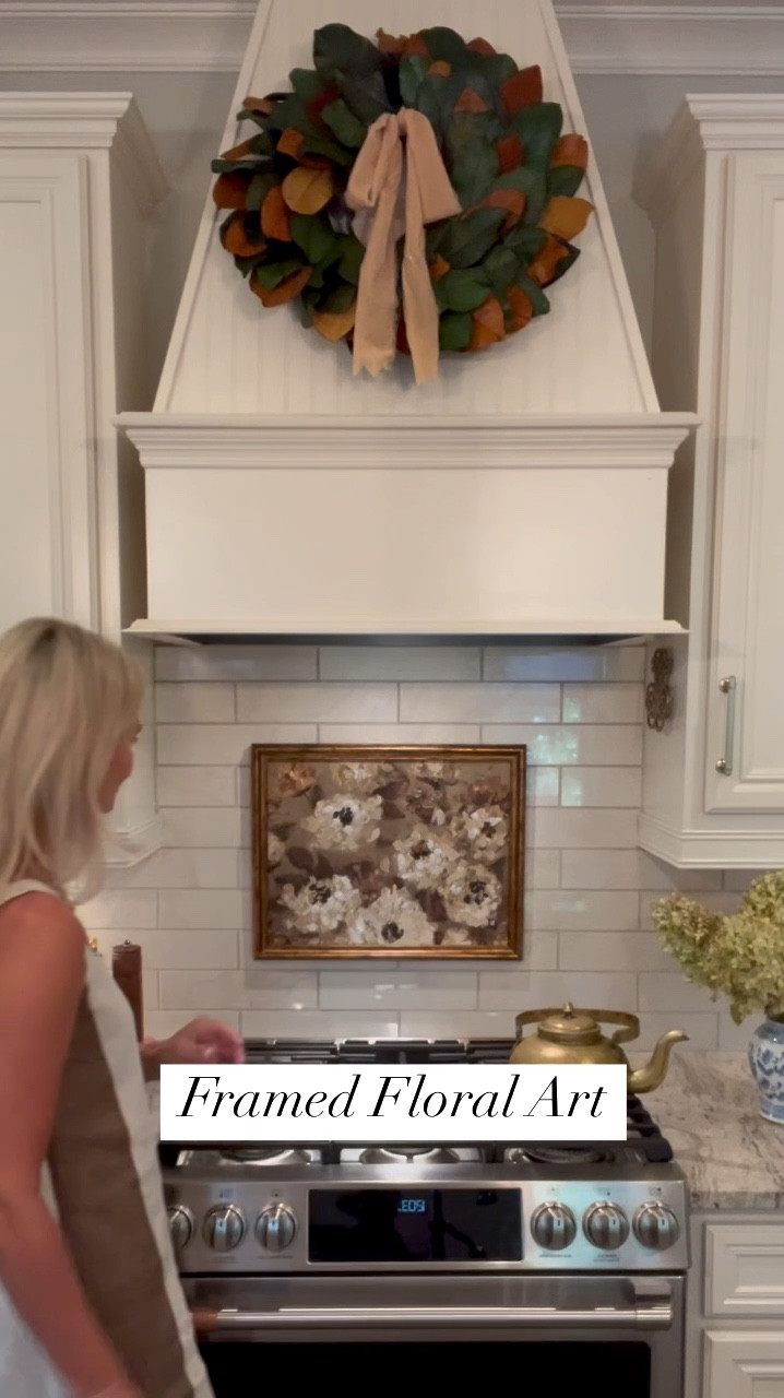 Crowd home decor favorites pleated lampshade framed floral art swivel chair olive stems champagne bucket grandmillennial decor 

#LTKVideo #LTKHome