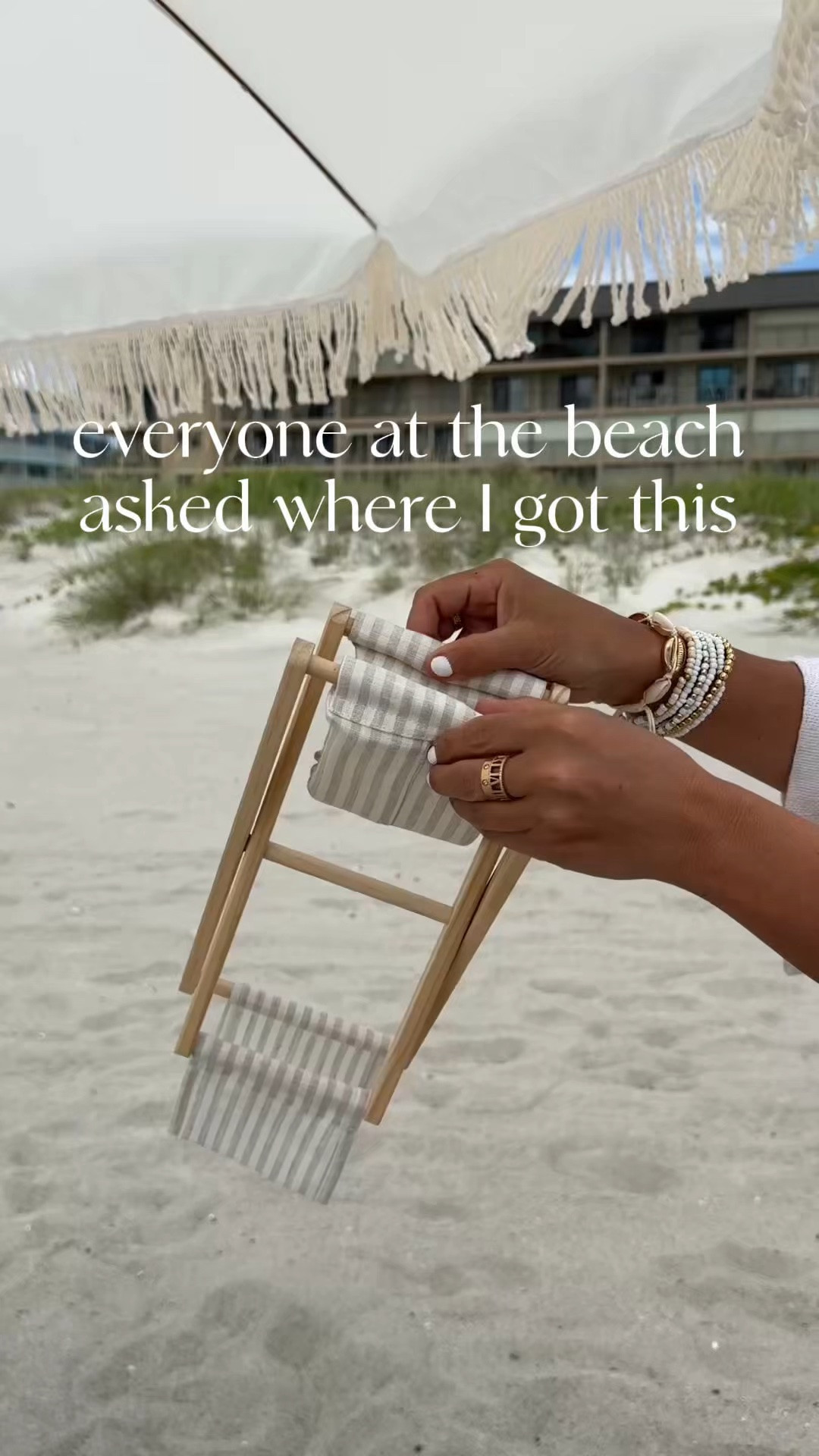 comment BEACH PILLOW and i’ll send you the link 🤍

I thought this was one of those amazon gadgets i’d use once and forget about… but now it comes to every beach day with me ☀️

it keeps your head out of the sand, supports your neck, and somehow makes laying on the beach way more comfortable.

#beachessentials #amazonfinds #summerfavorites #beachday #vacationmusthaves