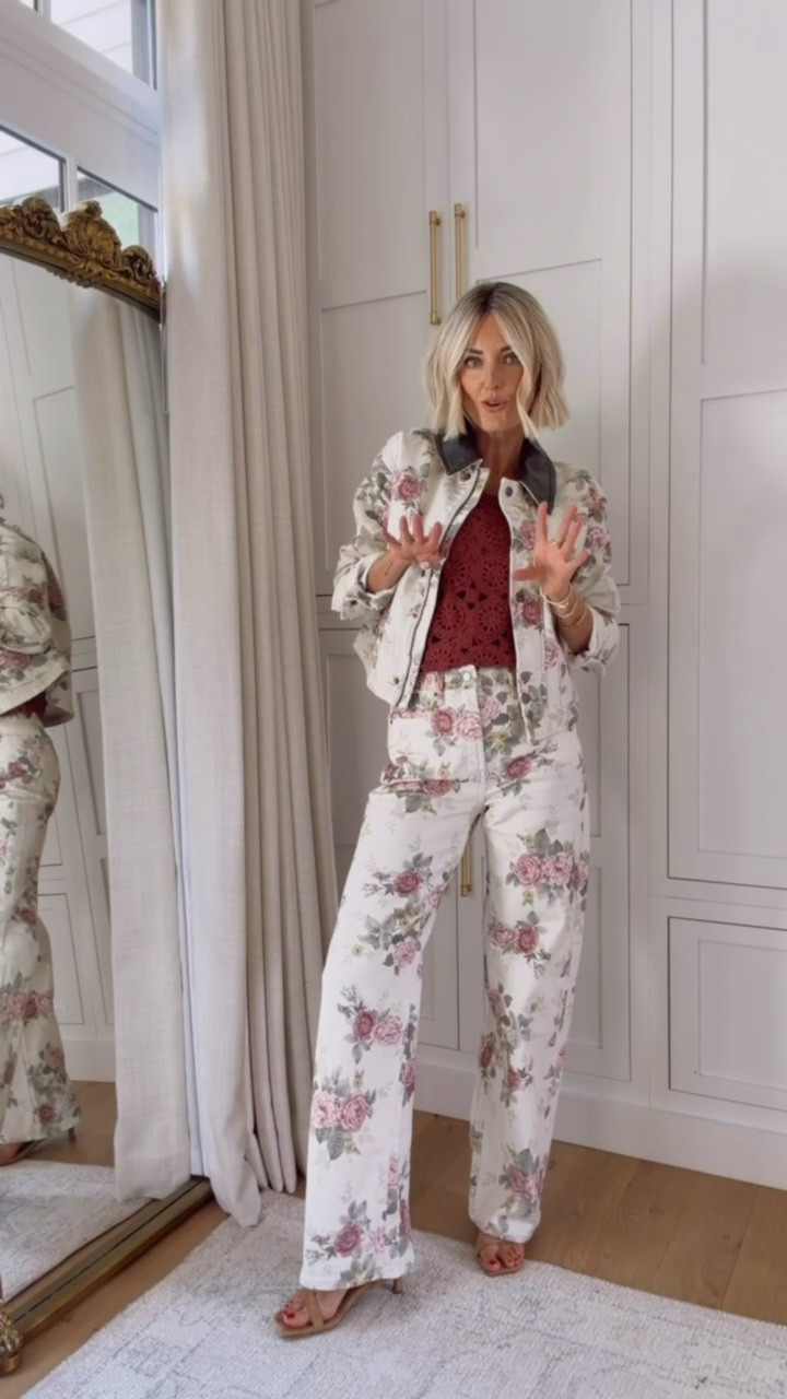 How fun is this floral matching denim jacket and jeans! I love the print for a more bold and colorful Fall look! Wearing XS, 2 pants

Loverly grey, floral jeans, floral barn jacket, outfit ideas for women, fall outfit fashion inspo, old navy

#LTKSeasonal #LTKootd