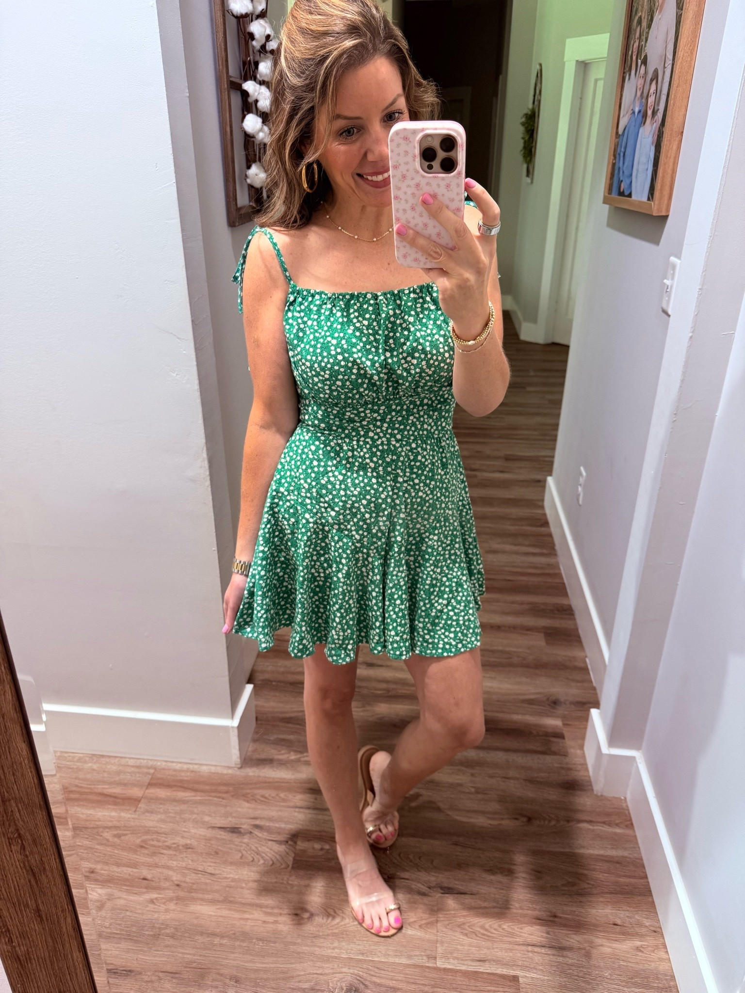 Looks like a dress but it’s a romper! 

Country concert, summer, summer outfit, Mom, outfit, romper, casual outfit, affordable outfit, Amazon find, Amazon fashion, brunch, date night, vacation outfit ￼

#LTKootd #LTKmomlife #LTKvlog