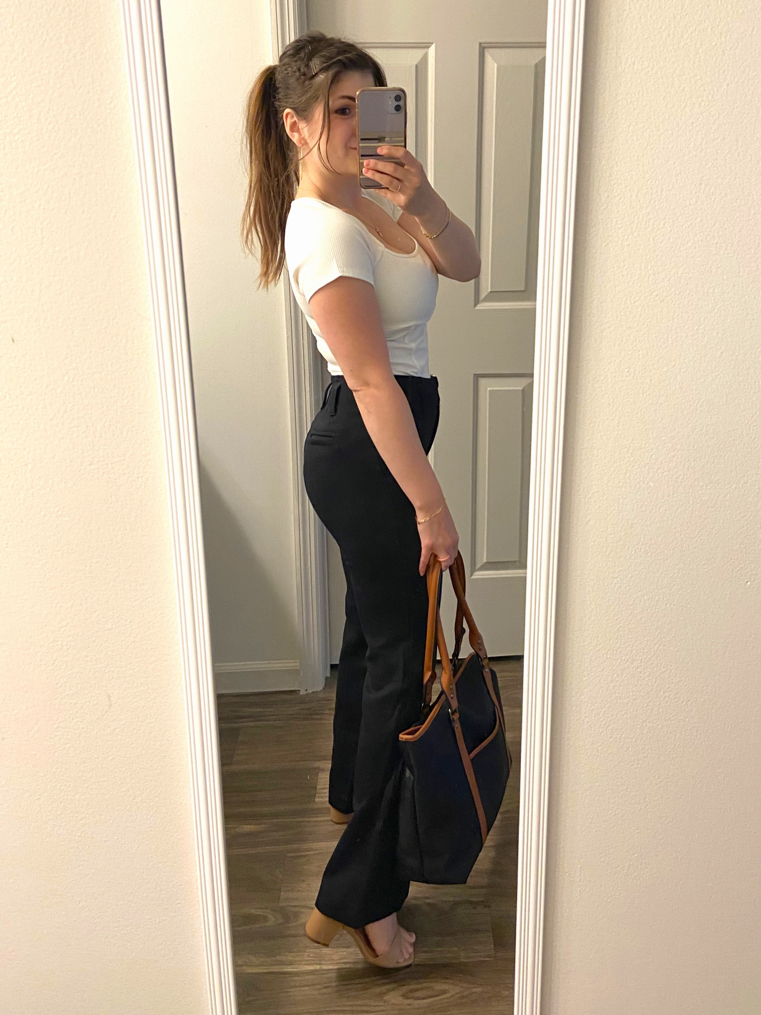 This one’s for the corporate girlies!! 💕 Such a cute top with knit corset boning, and the pants have a stretchy, soft feel to them! ☀️

#LTKitbag #LTKworkwear #LTKFind
