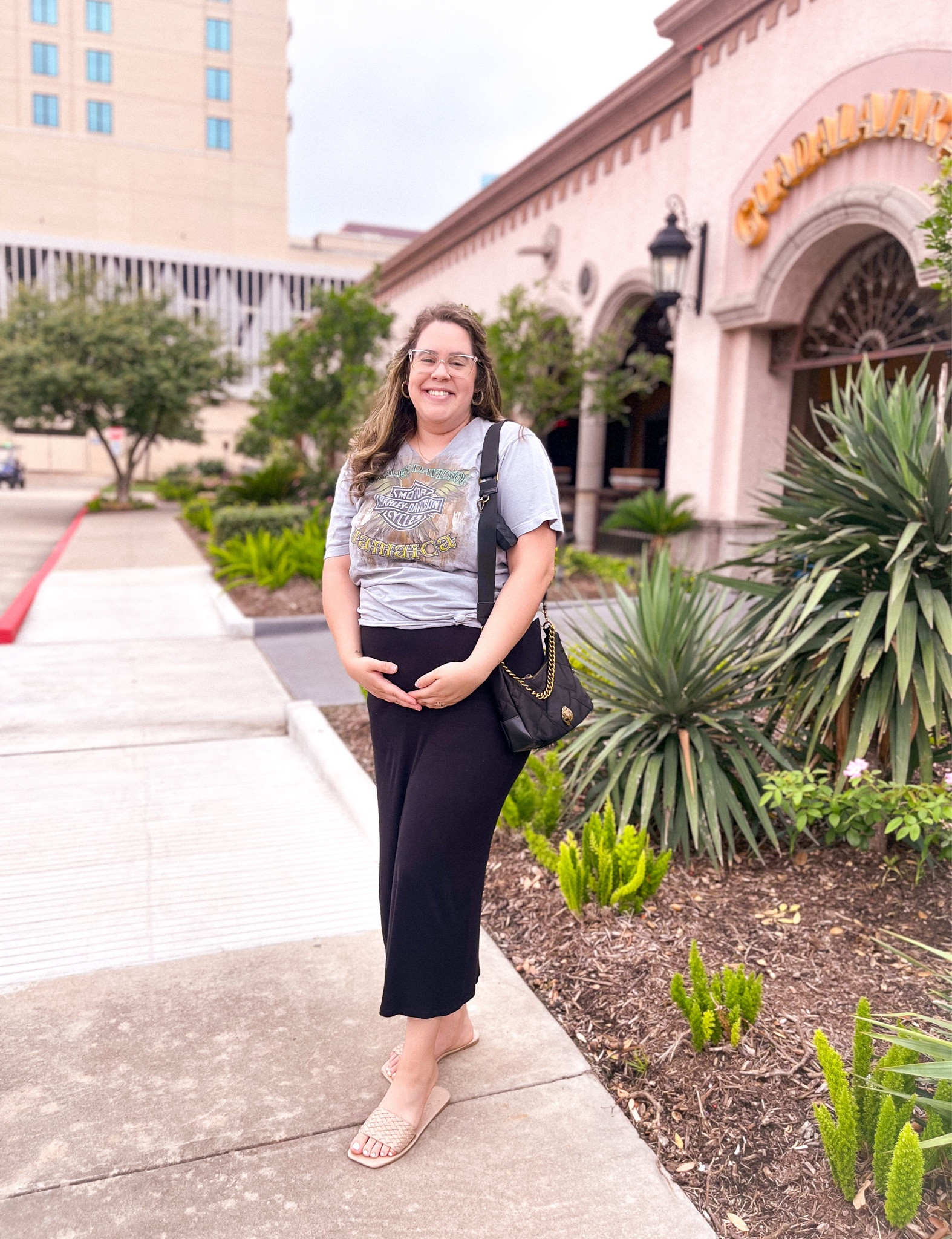 Maxi skirt pregnancy style bump friendly cotton on graphic shirt 

#LTKFindsUnder50 #LTKBump #LTKStyleTip