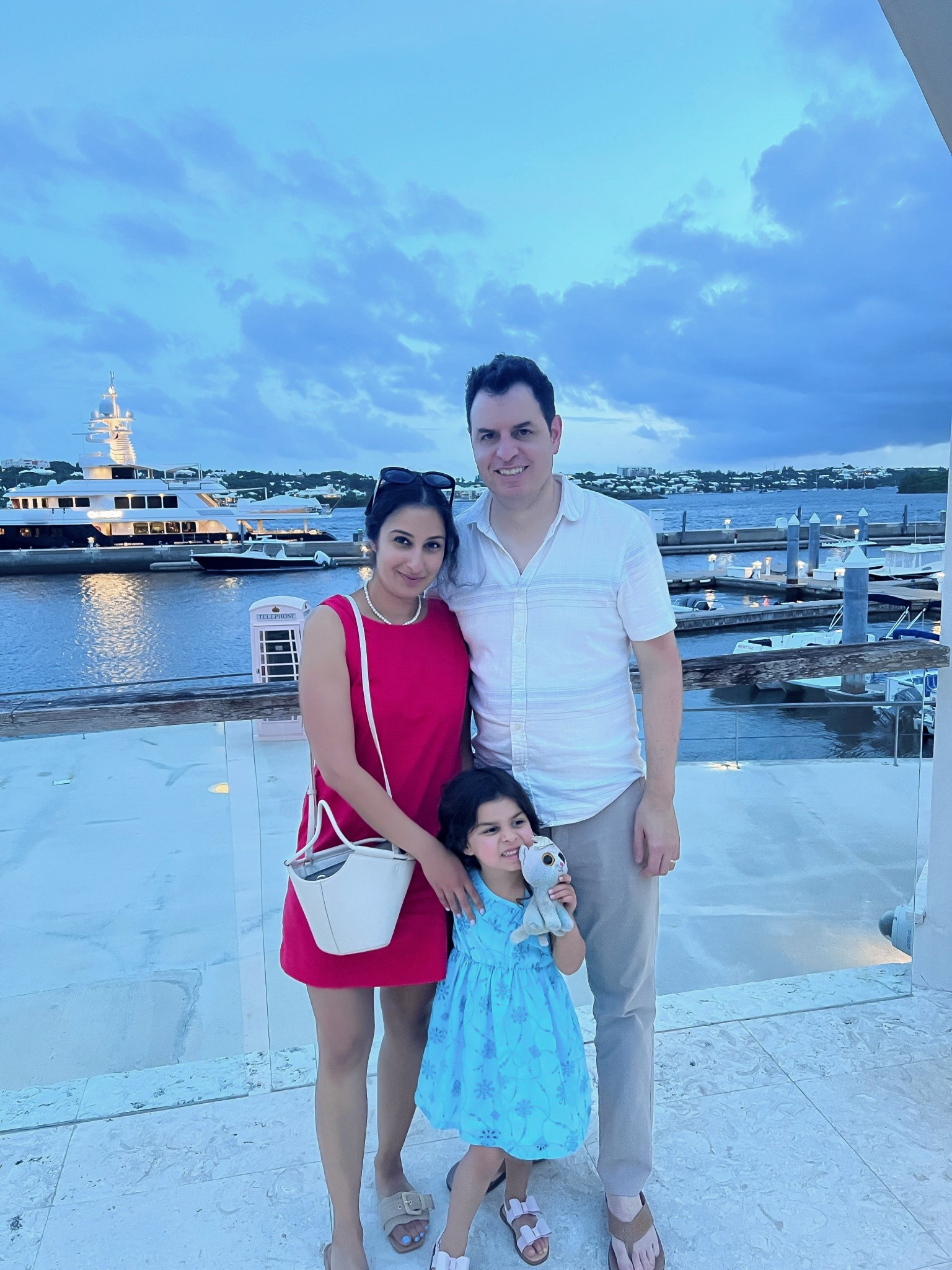 Dinner outfit in Bermuda ❤️


Vacation outfit, Bermuda, dinner look, vacation dinner outfit, vacation night outfit, night out, end of summer look, fall transition 

#LTKParties #LTKPetite