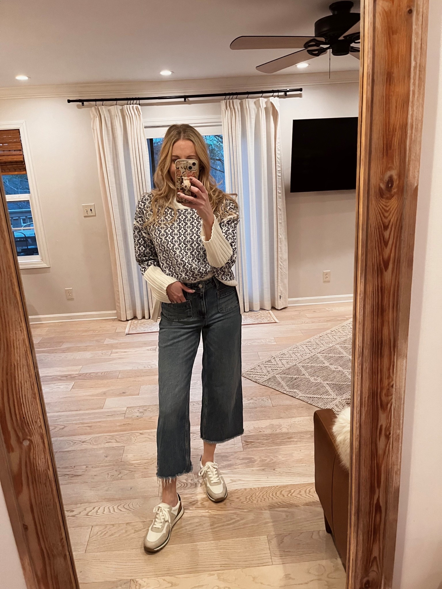 Head-to-toe Walmart win 🙌 Cozy sweater, adorable jeans, and sneakers that are total steals—proof you can look cute and comfy on a budget!

#walmartfashion #budgetstyle #casualootd


#LTKootd #LTKOver40 #LTKFindsUnder50