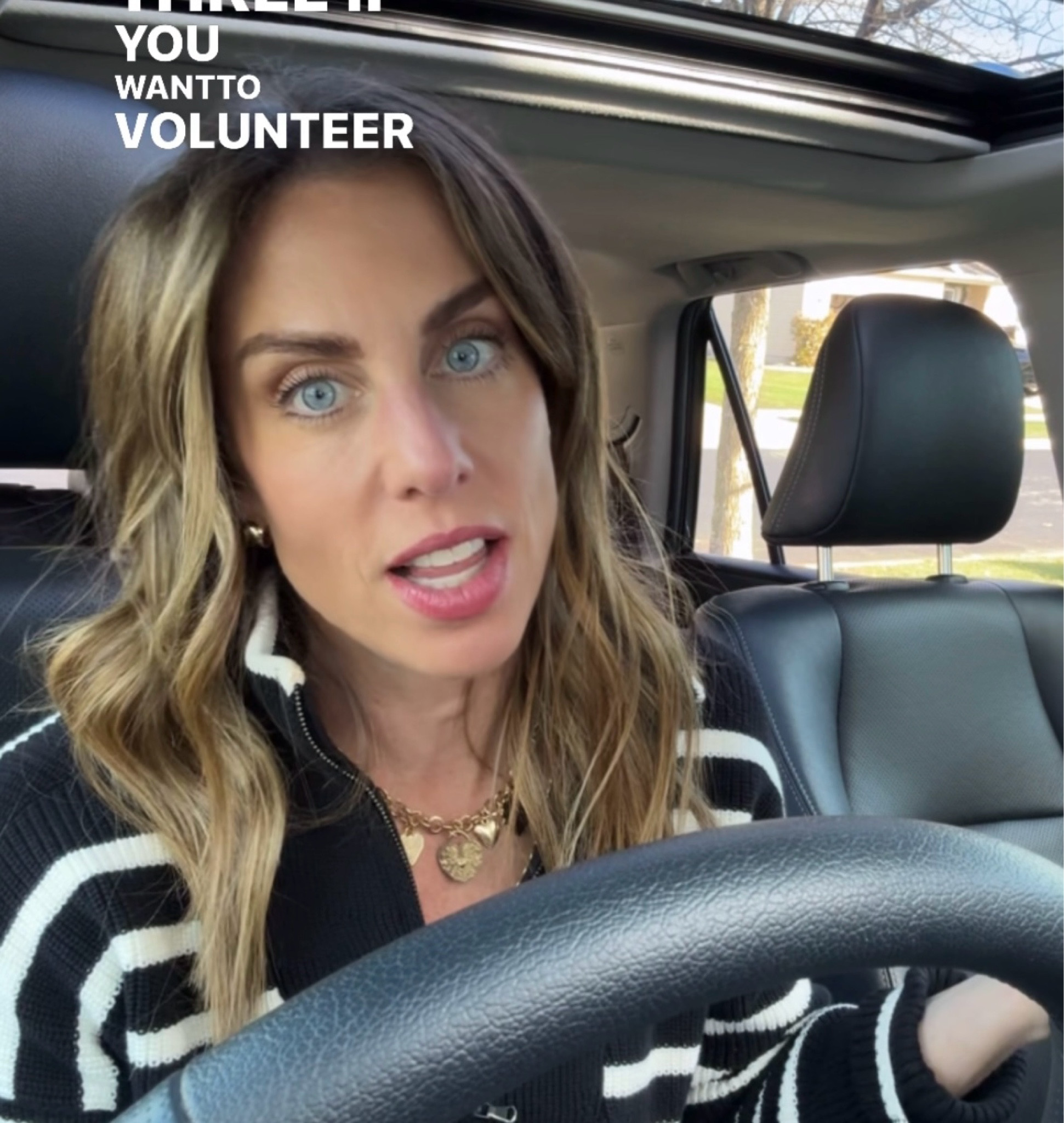 Sweater: Xs 

#LTKCyberWeek #LTKHoliday #LTKGiftGuide