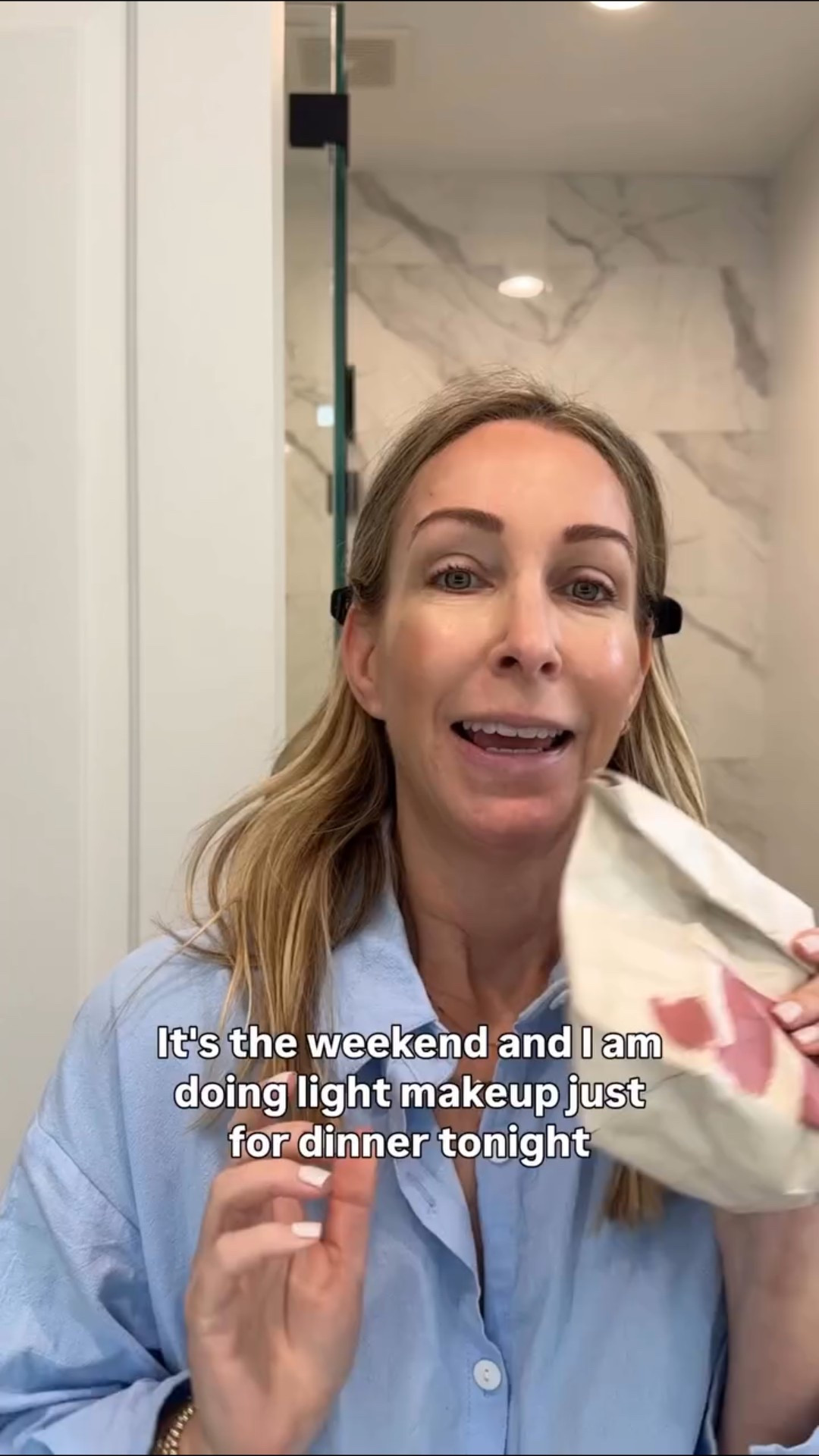 Soft, flattering, and done in minutes — the Jones Road Beauty Dusty Rose Kit is my kind of makeup ✨

A quick, polished routine with wearable rose tones that work beautifully on mature skin. Easy to apply, easy to travel with, and perfect for those days when you want to look pulled together without overthinking it.

Simple. Refined. Effortless. 💄🤍

quick beauty routine, wearable rose tones, effortless makeup, 40+ beauty, elevated everyday beauty